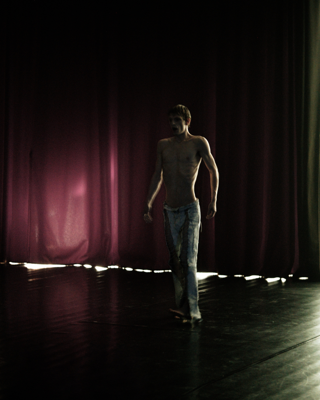 Spectre, Julien Klopfenstein / photo credit: Máté Kalicz