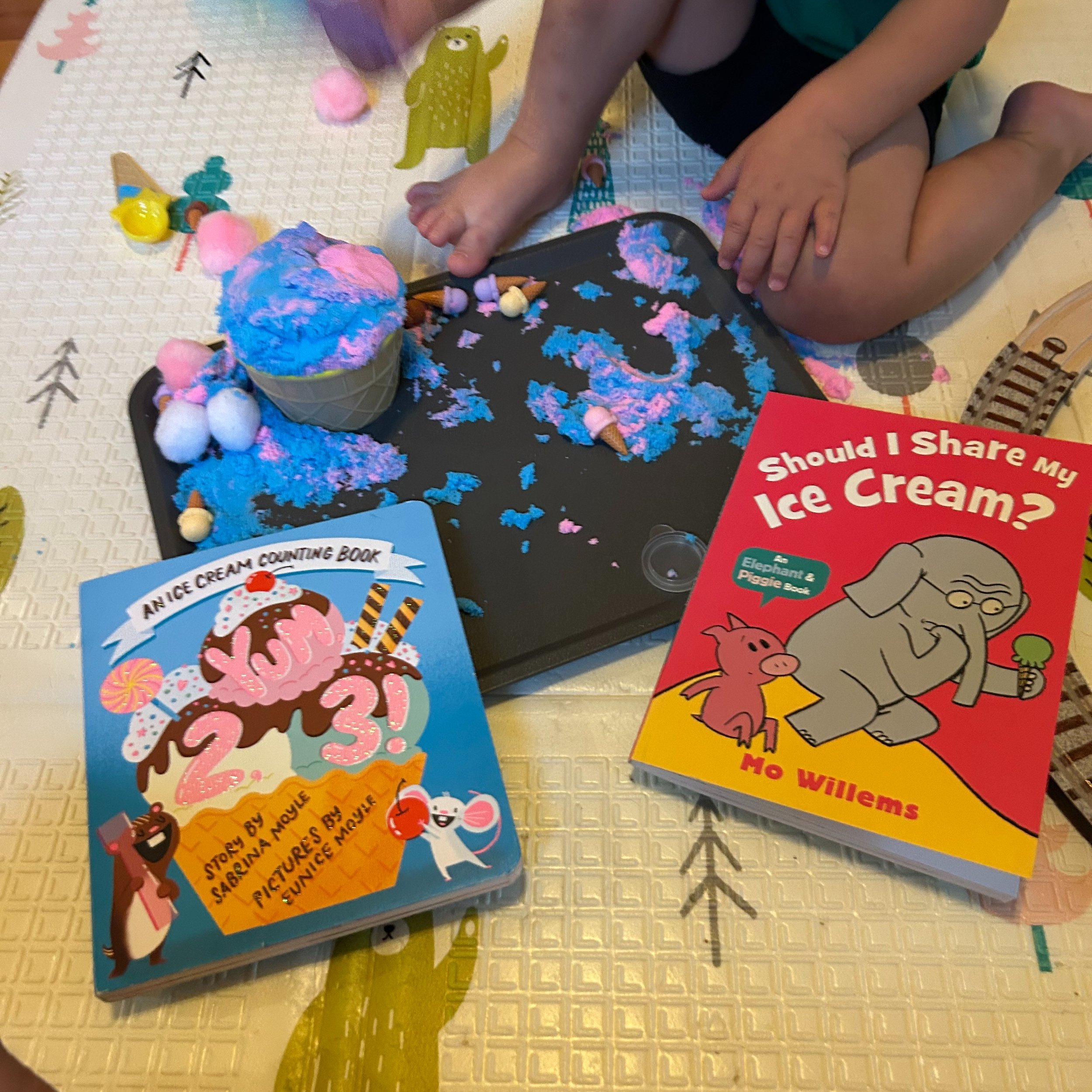 🍦 Tiny Try-It #2: Ice Cream Shop

Yesterday, we created the cone...

Today, let's fill it! 🍦

All you need is:
🥣 Sensory sand (or play dough)
🍨 An ice cream scoop
🍦 A bowl or cone
📚 A favorite ice cream story

Then simply invite your child to p