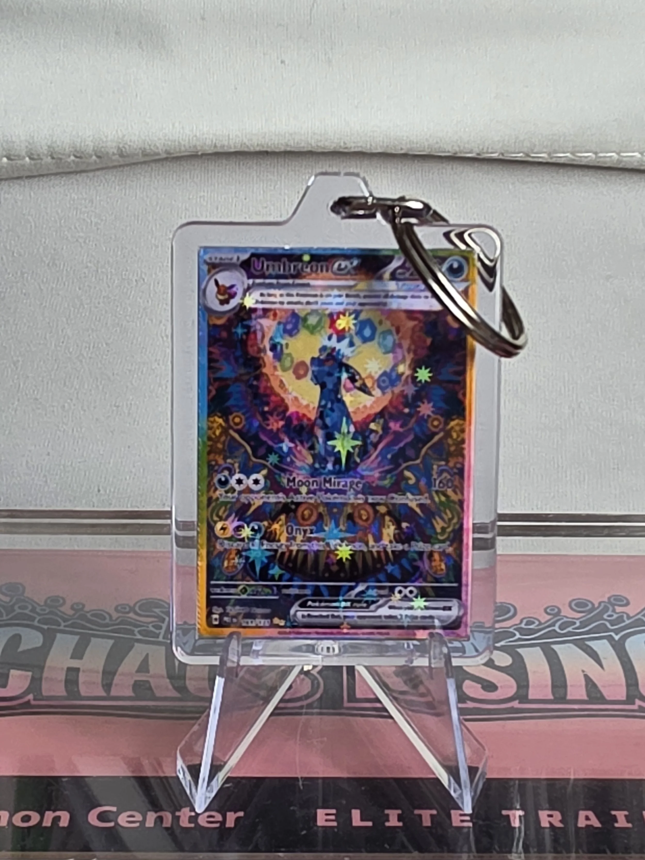 Umbreon Keyring Prismatic Evolutions