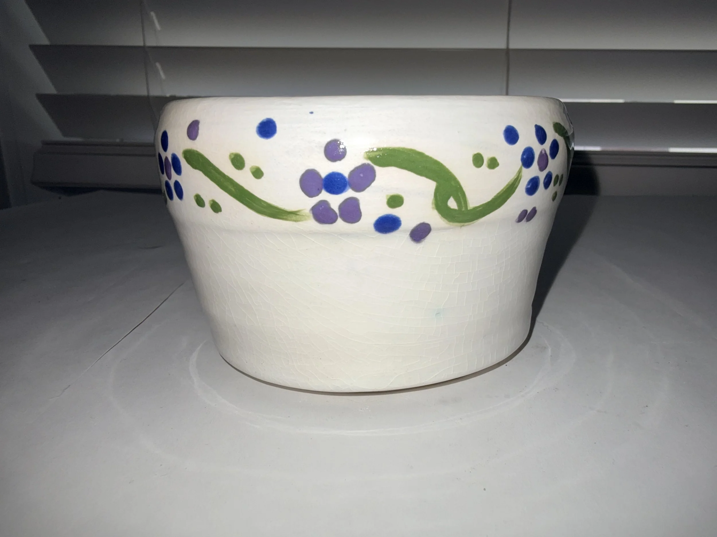 white flowered bowl2.jpeg