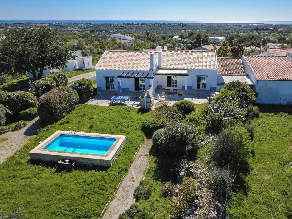 4-Bed Dual Villa Property with Private Pool, Santo Estêvão, Portugal, €595,000