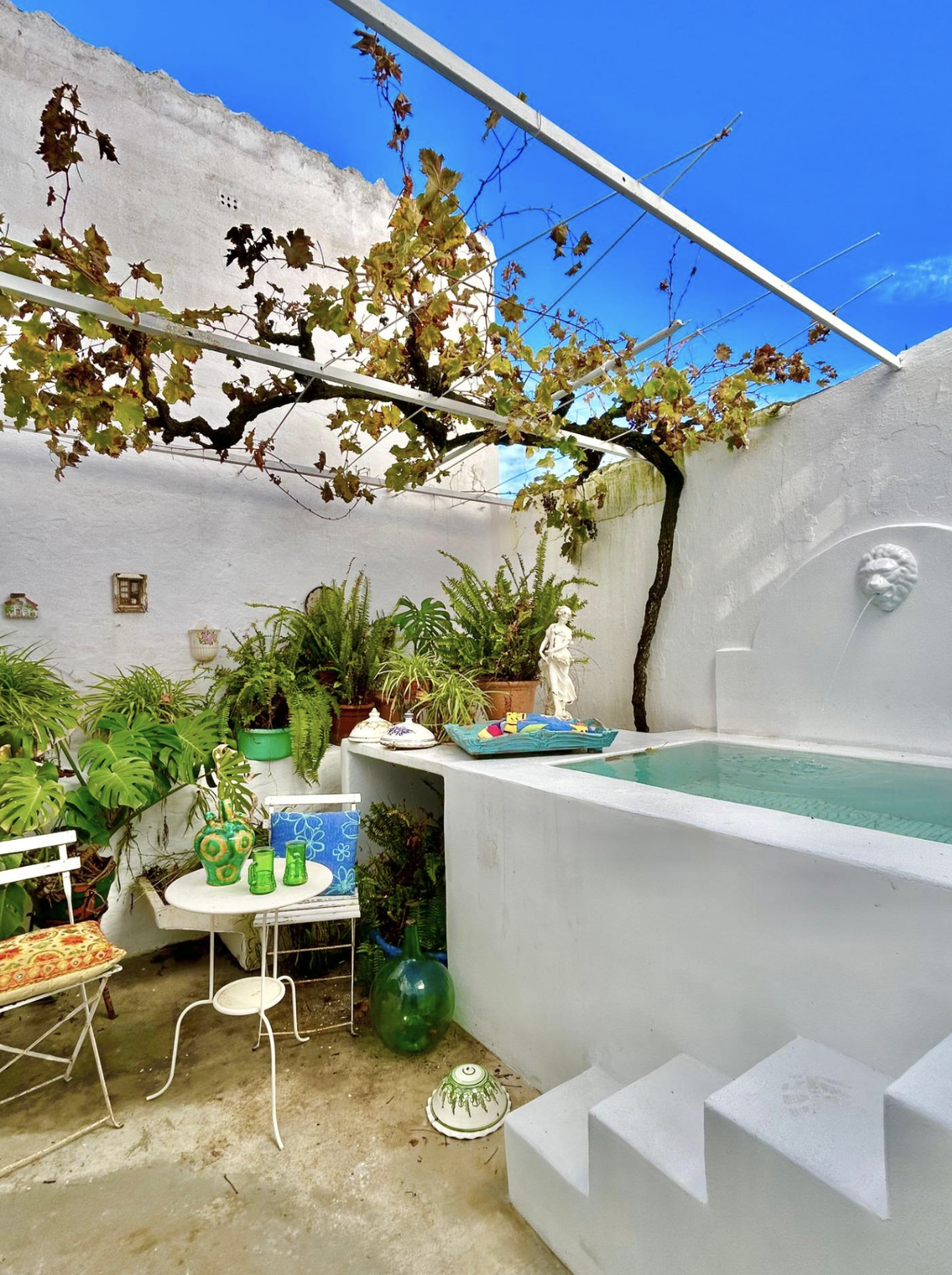 Renovated Traditional House with Plunge Pool, Archidona Pueblo, Andalusia, Spain €160,000