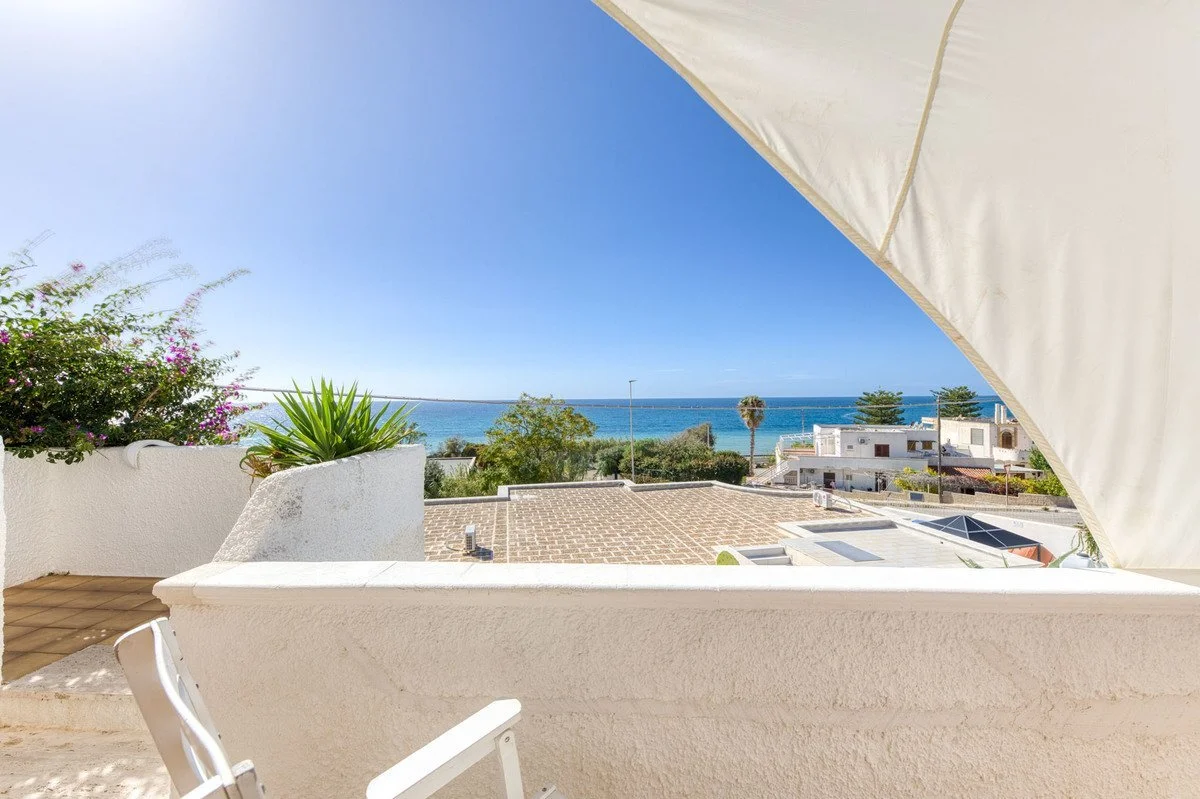 The Buyer Playbook: 2-Bed Apartment with Sea-View Terrace and Convertible Storage, Torre Vado, Italy €135,000