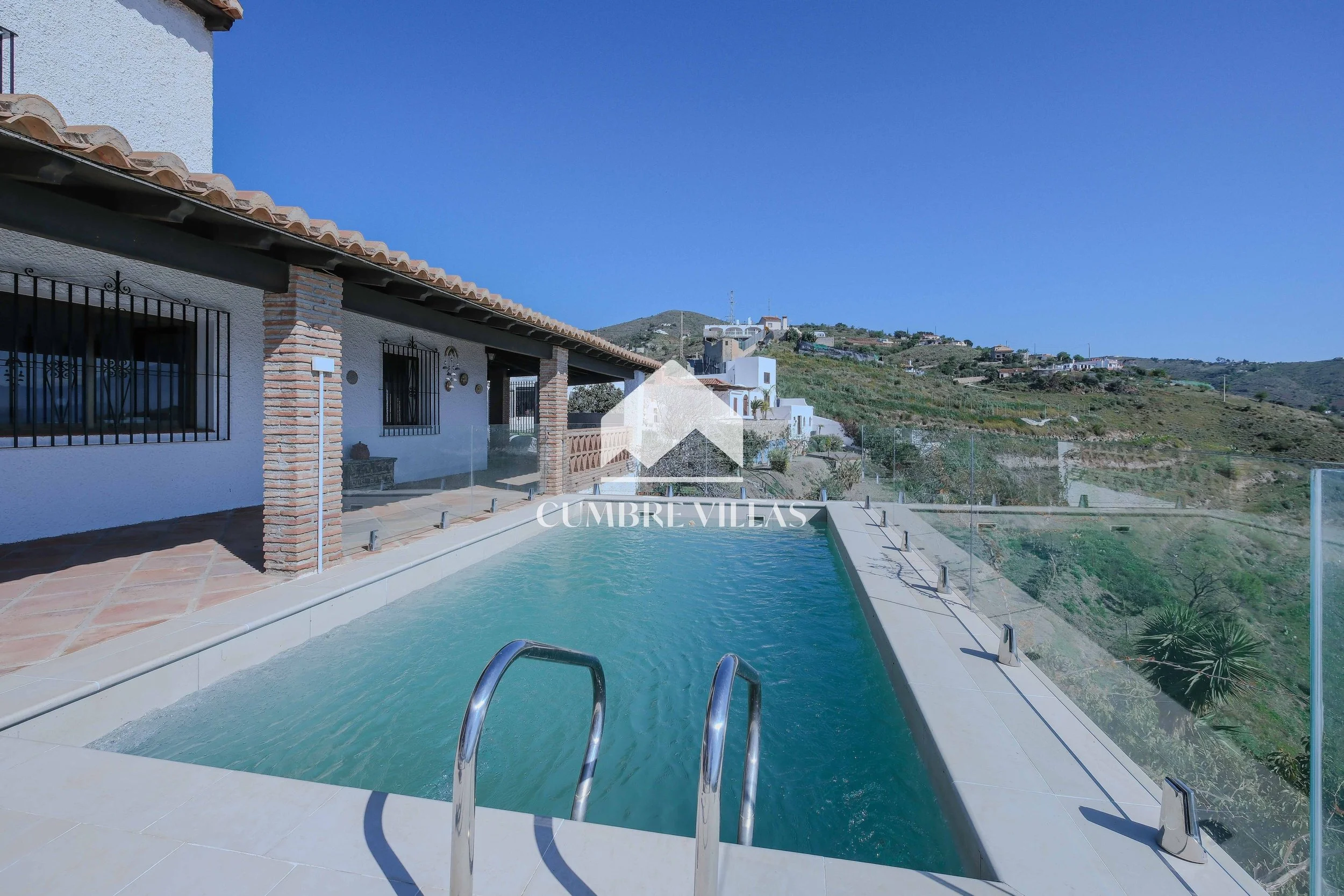 The Buyer Playbook: 3-Bed Renovated Country House with Pool, Large Plot, and Sea Views, Salobreña, Spain, €495,000