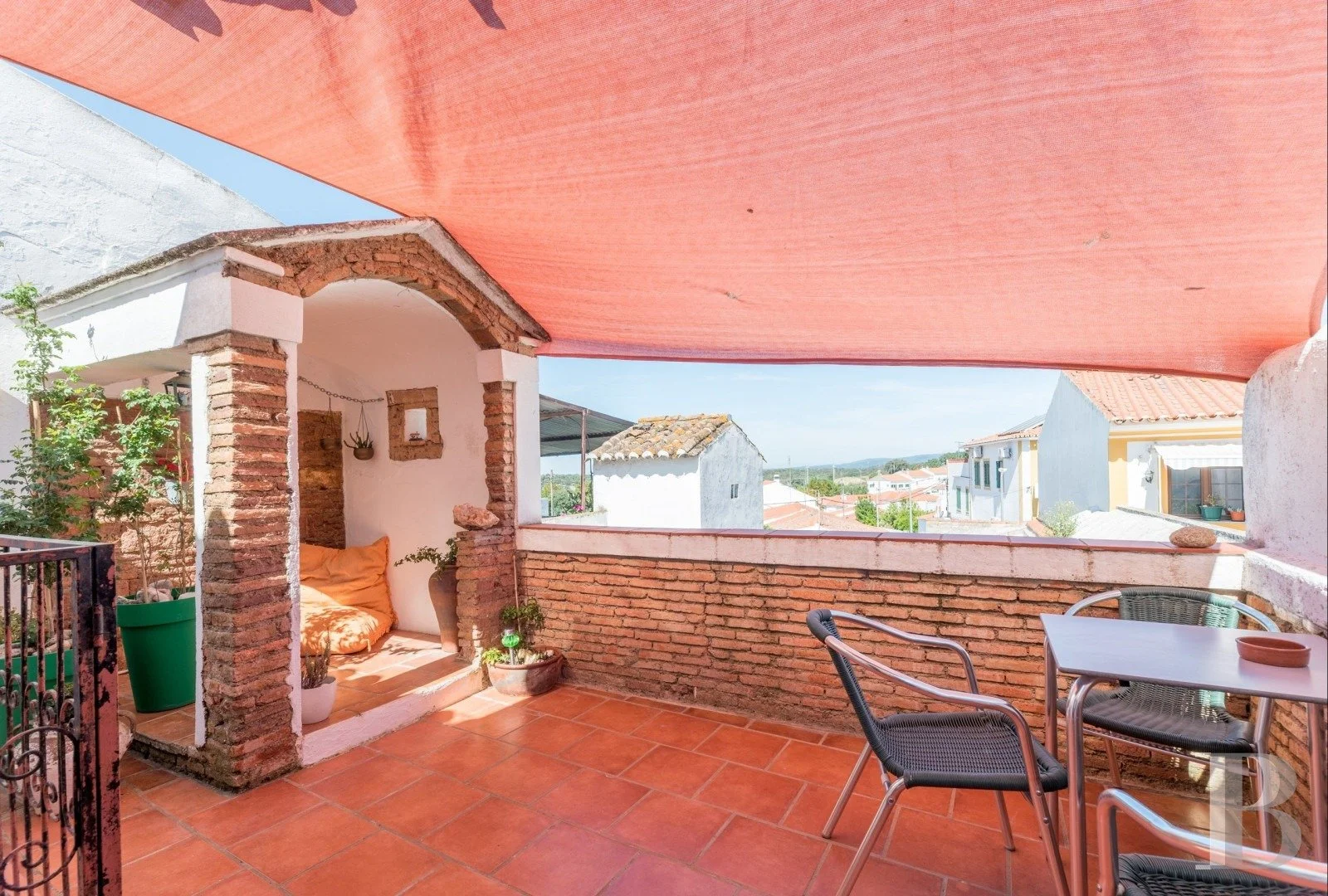 The Buyer Playbook: 5-Bedroom Moorish-Style House with Remarkable Ceilings, Alandroal, Portugal €220,000