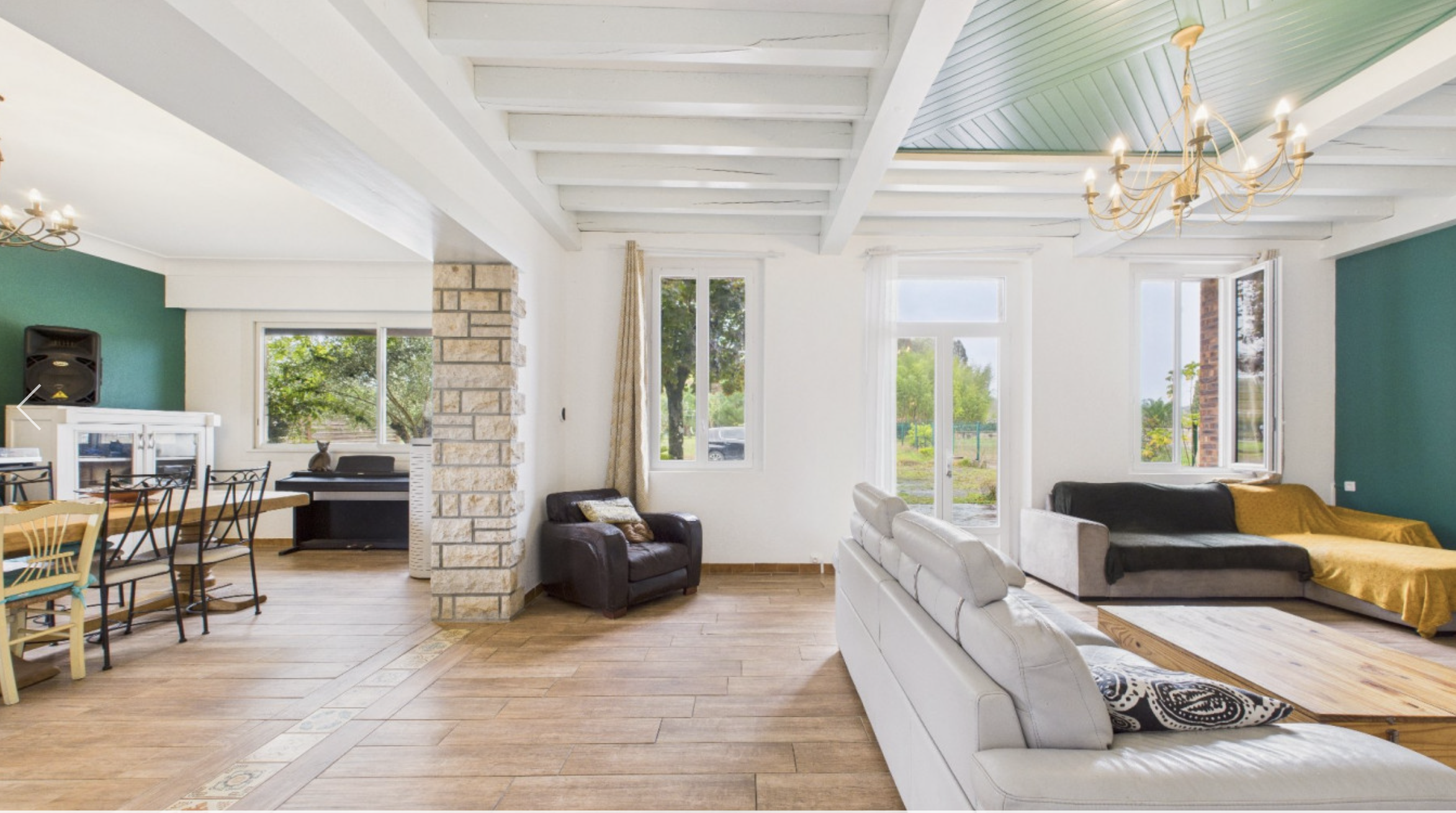 The Buyer Playbook: 6-Bed Spacious House with High Ceilings and Two Kitchens, Magescq, France, €420,000