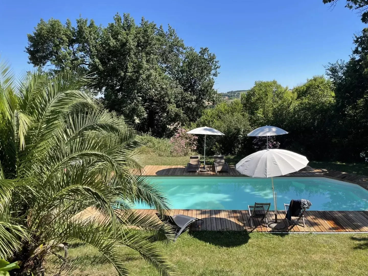 The Buyer Playbook: 6-Bed Stone Manor with Independent Guest Suites and Pool, Ambax Heights, France €430,000