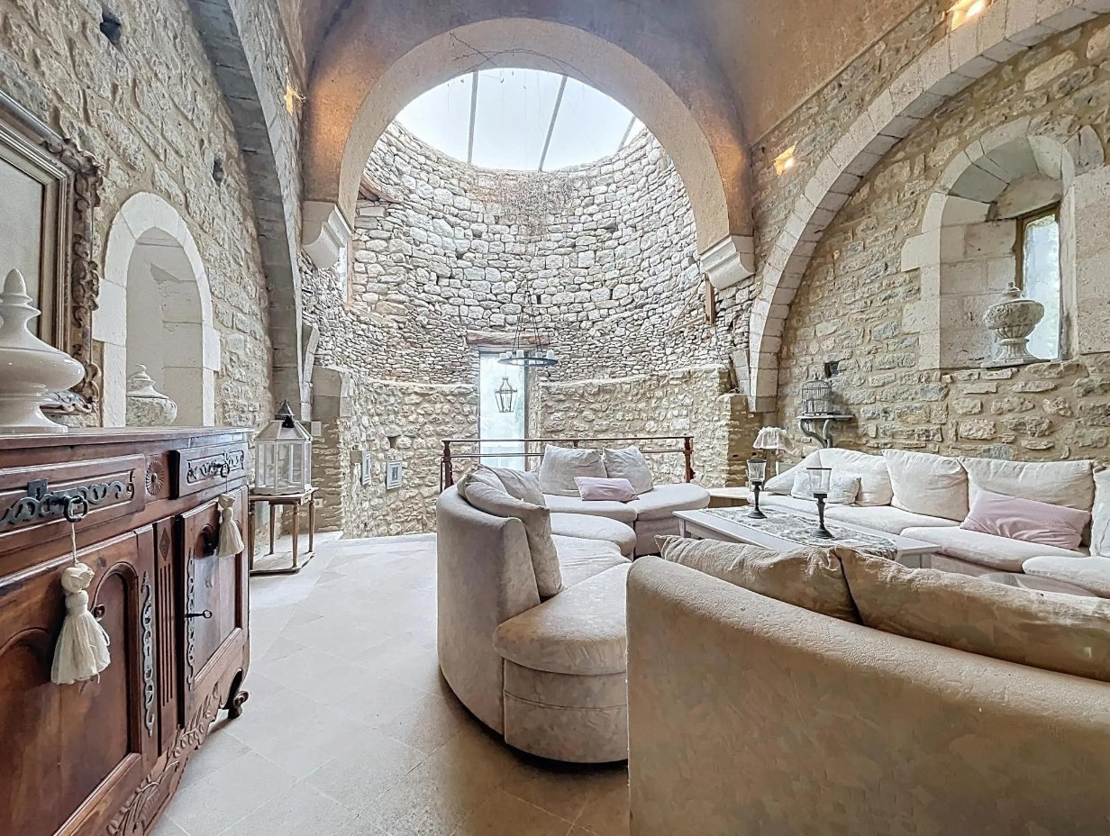 The Buyer Playbook: Converted Chapel with Character in Village Centre, Goudargues, France, €368,000