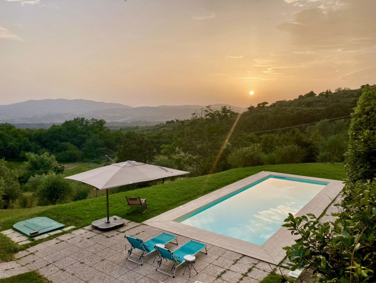 The Buyer Playbook: Detached Villa with Pool and Panoramic Views, San Donato in Fronzano, Tuscany, Italy, €490,000
