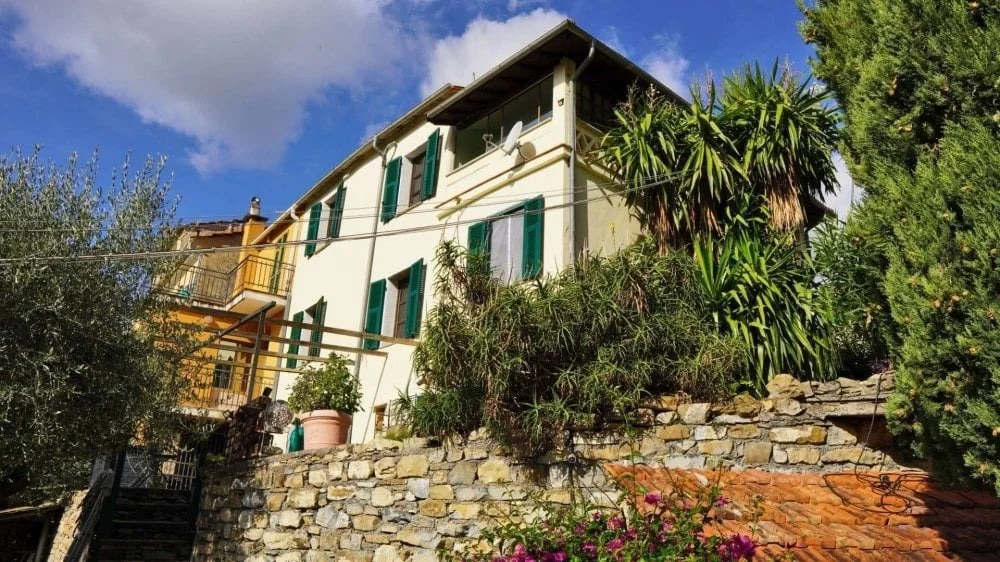 The Buyer Playbook: Renovated Three-Bedroom with Jacuzzi and Views, Diano Roncagli, Italy, €280,000