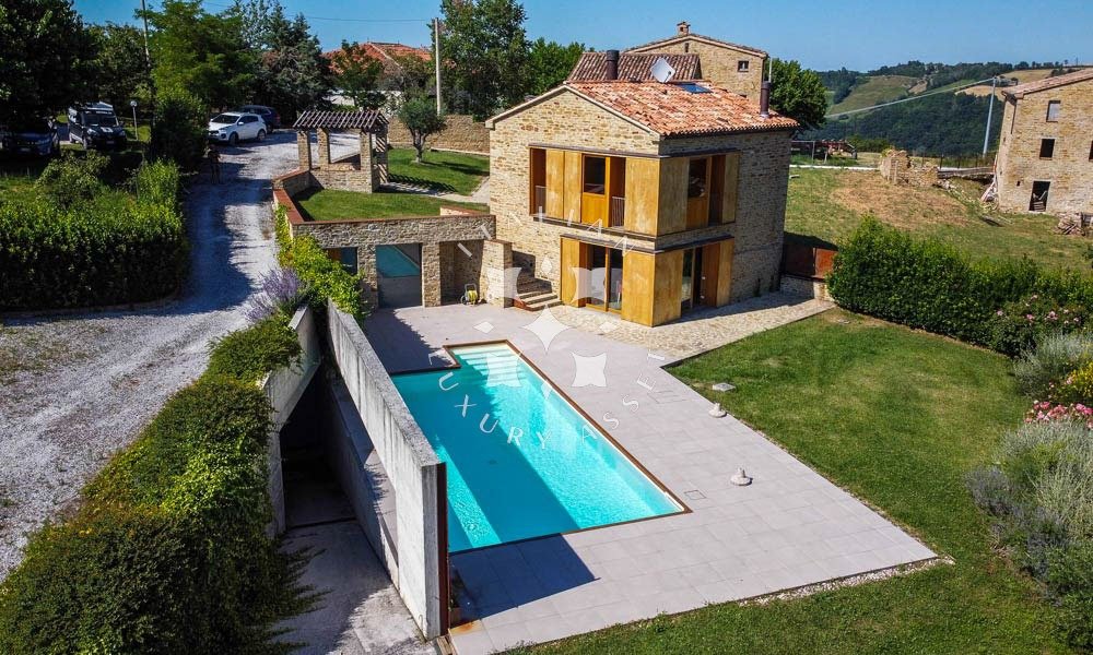 The Buyer Playbook: Two Farmhouses, Two Styles, One Estate with Pool, Apiro, Italy, €550,000