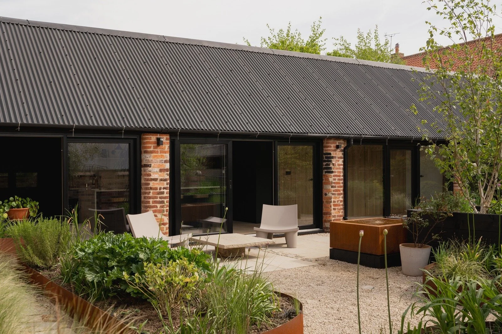 fen-barn-corten-garden-and-seating-area-claypole-lincolnshire.jpg