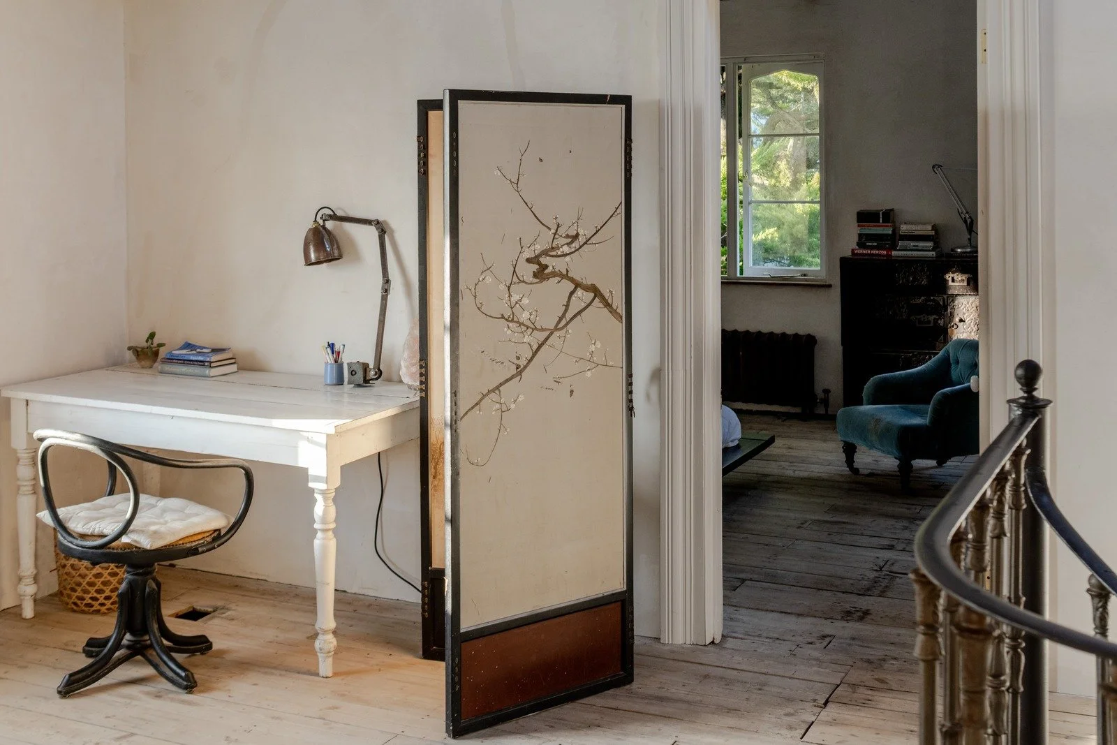 maze hill inside the study cloakroom