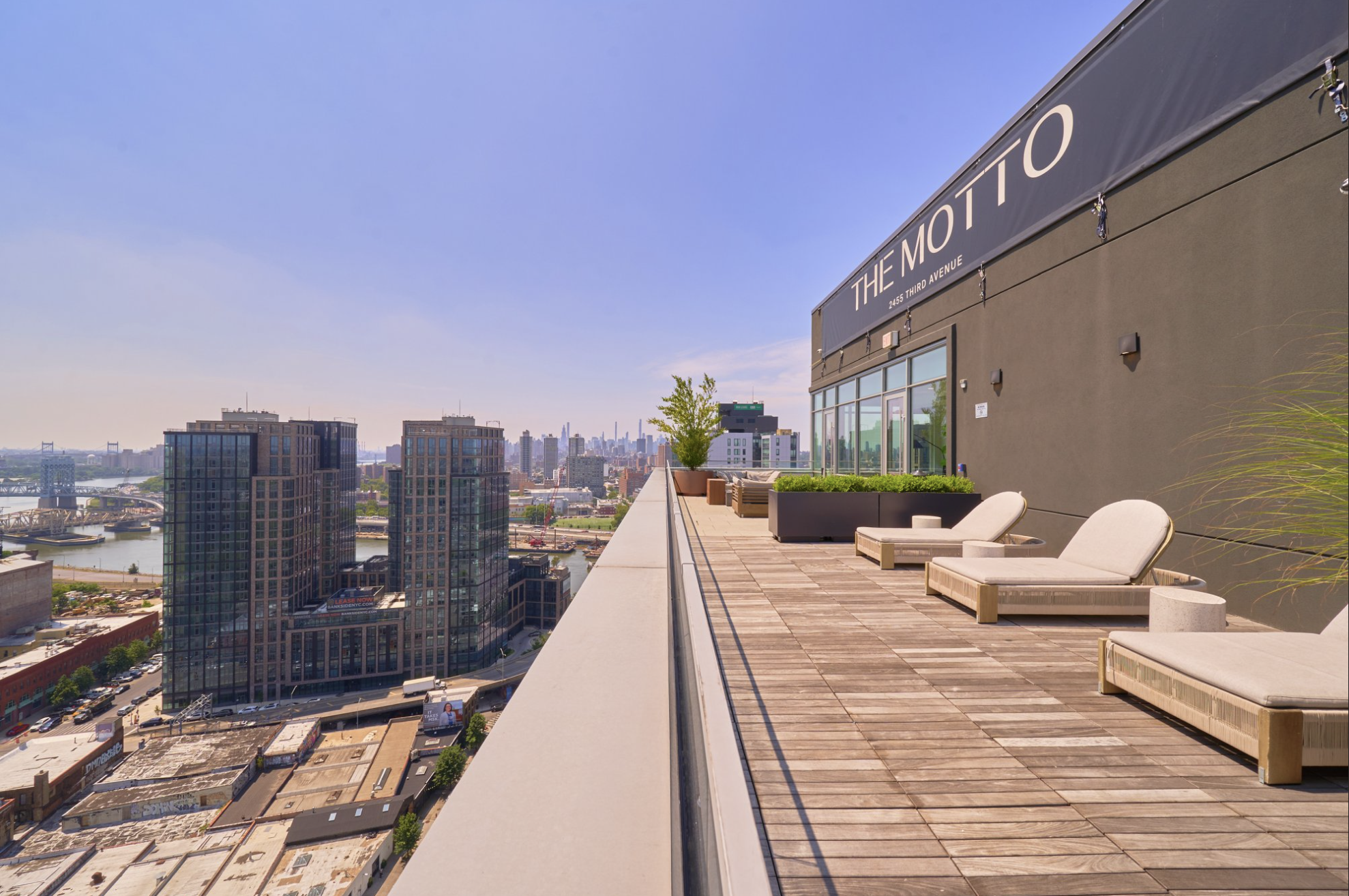 23rd Floor Skyclub and Roof Deck with Grills