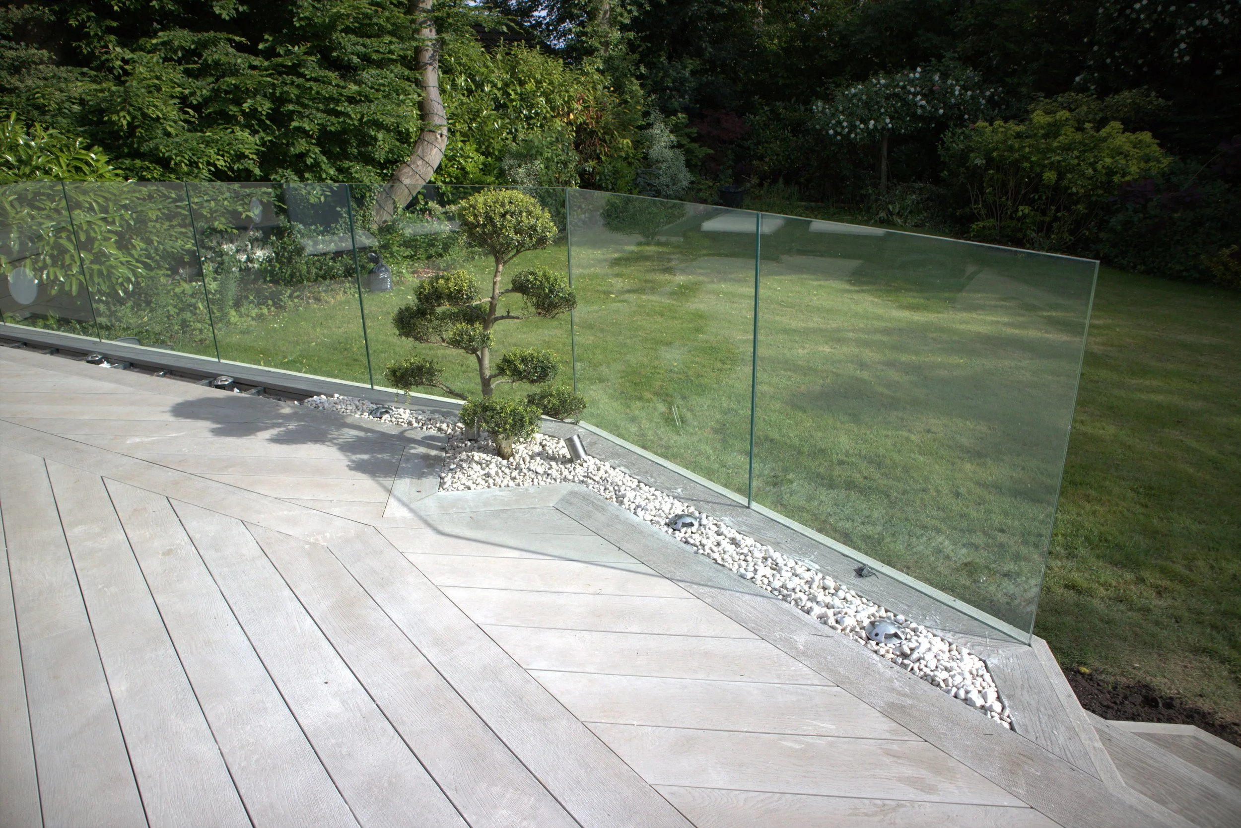 Raised Composite Decking Installation – Brentwood (1).jpg