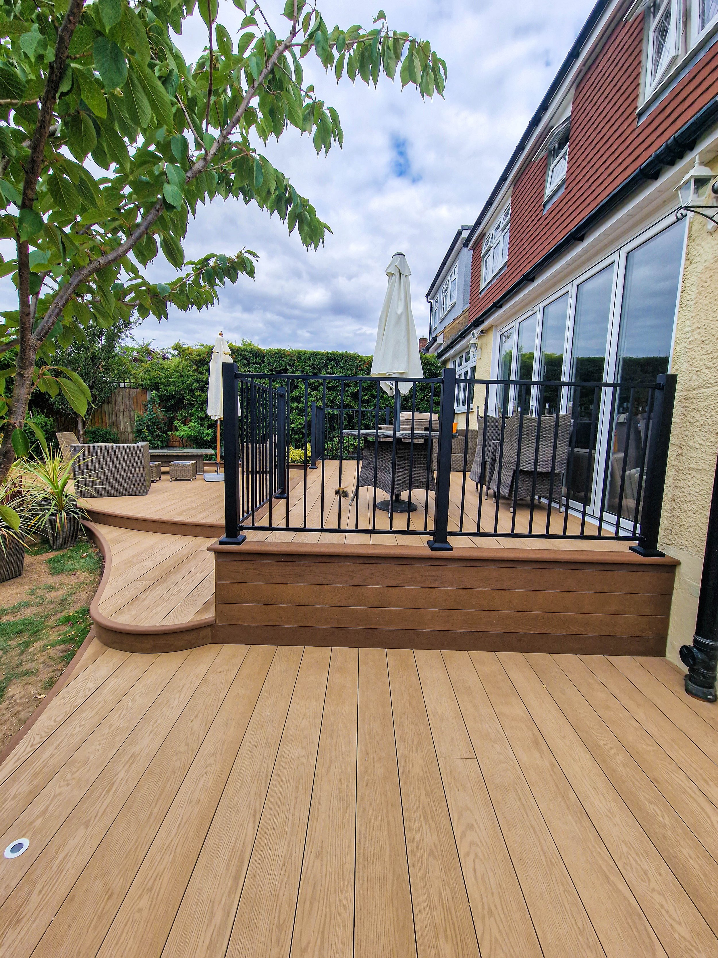 Curved Multi-Level Millboard Composite Decking – Chigwell, Essex (66).jpg