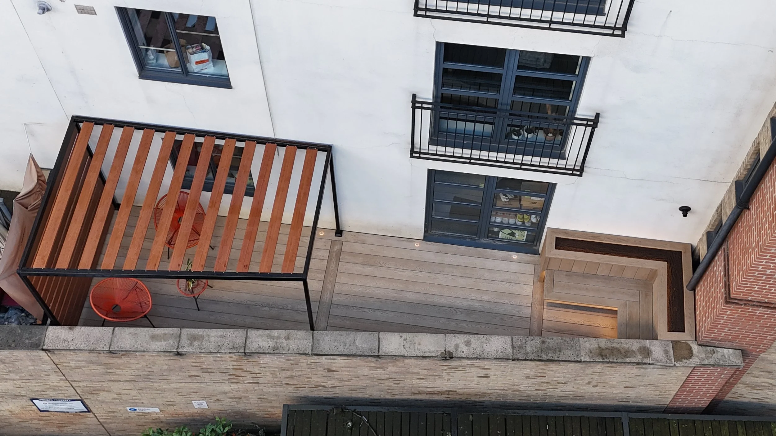 Luxury Millboard Limed Oak Balcony Decking with Bespoke Golden Oak Bench Planter & Pergola in London (8).JPG