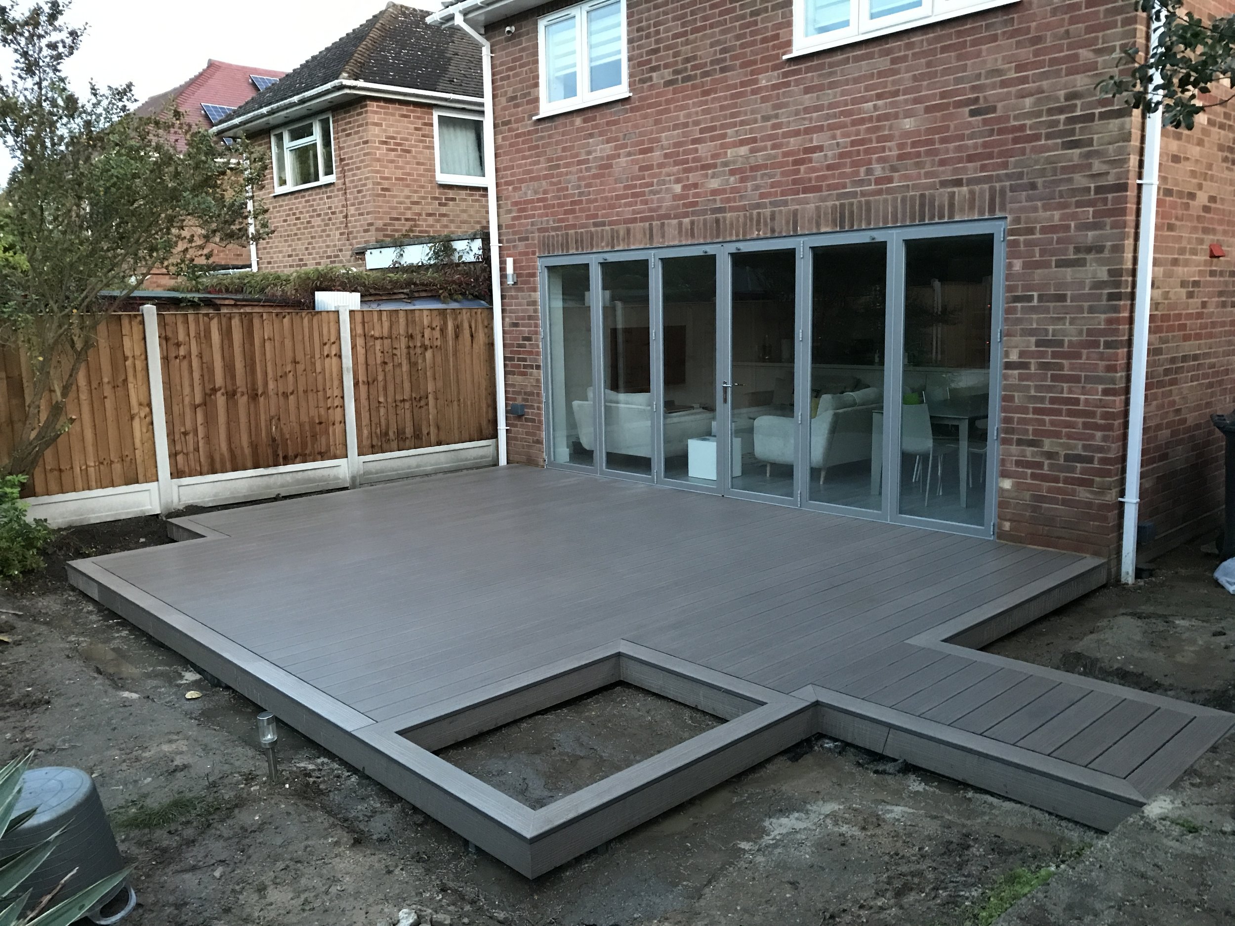 Decking in Streatham, London (SW16)