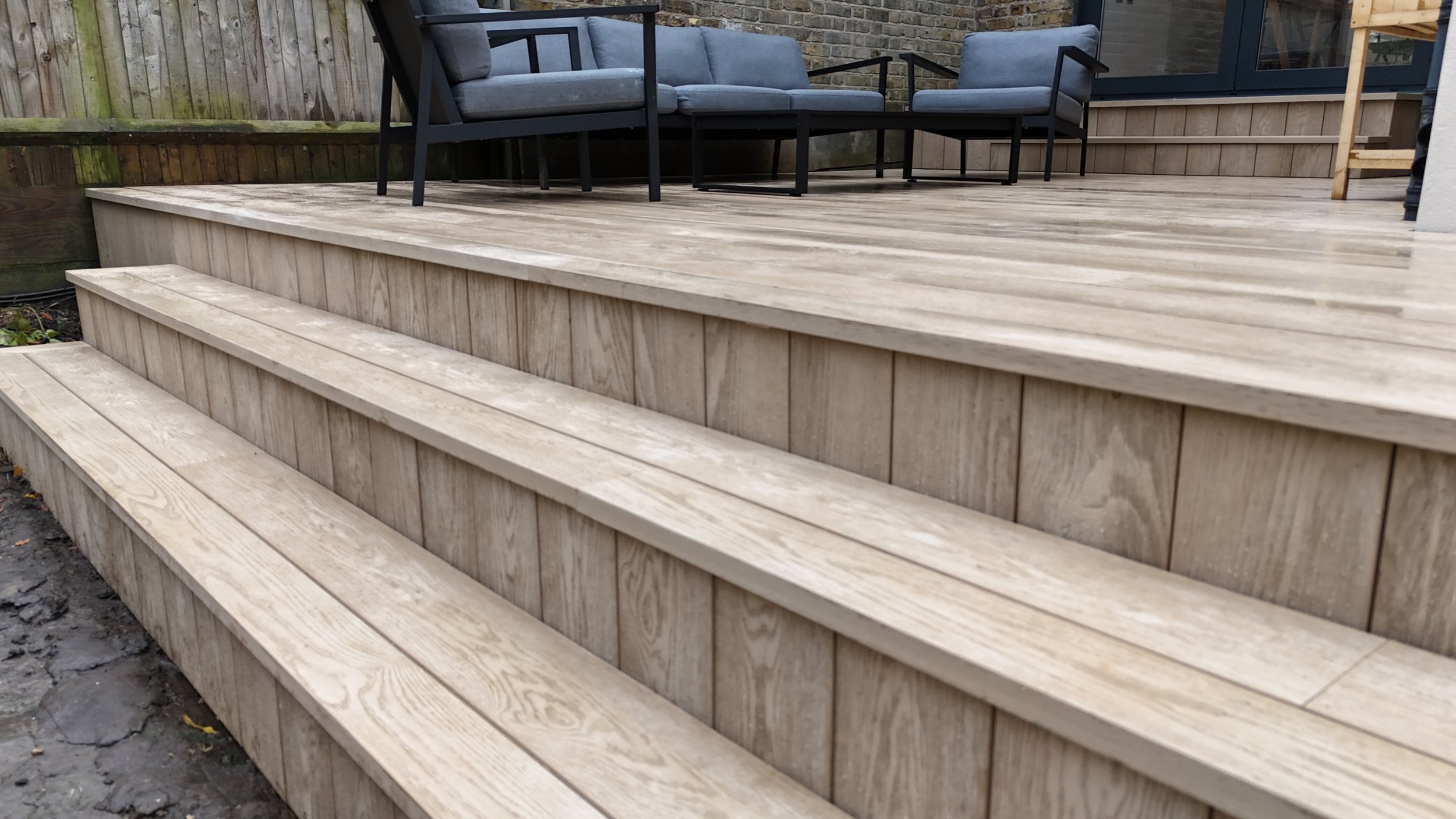 Luxury Millboard Golden Oak Decking & Rooftop Terrace Installation in London (27).JPG
