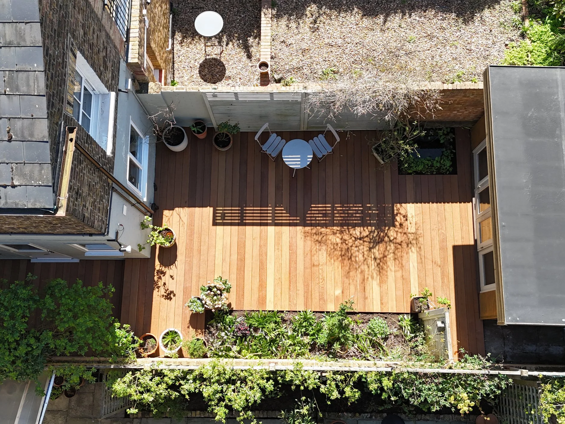 Hardwood Decking in Chiswick London.png