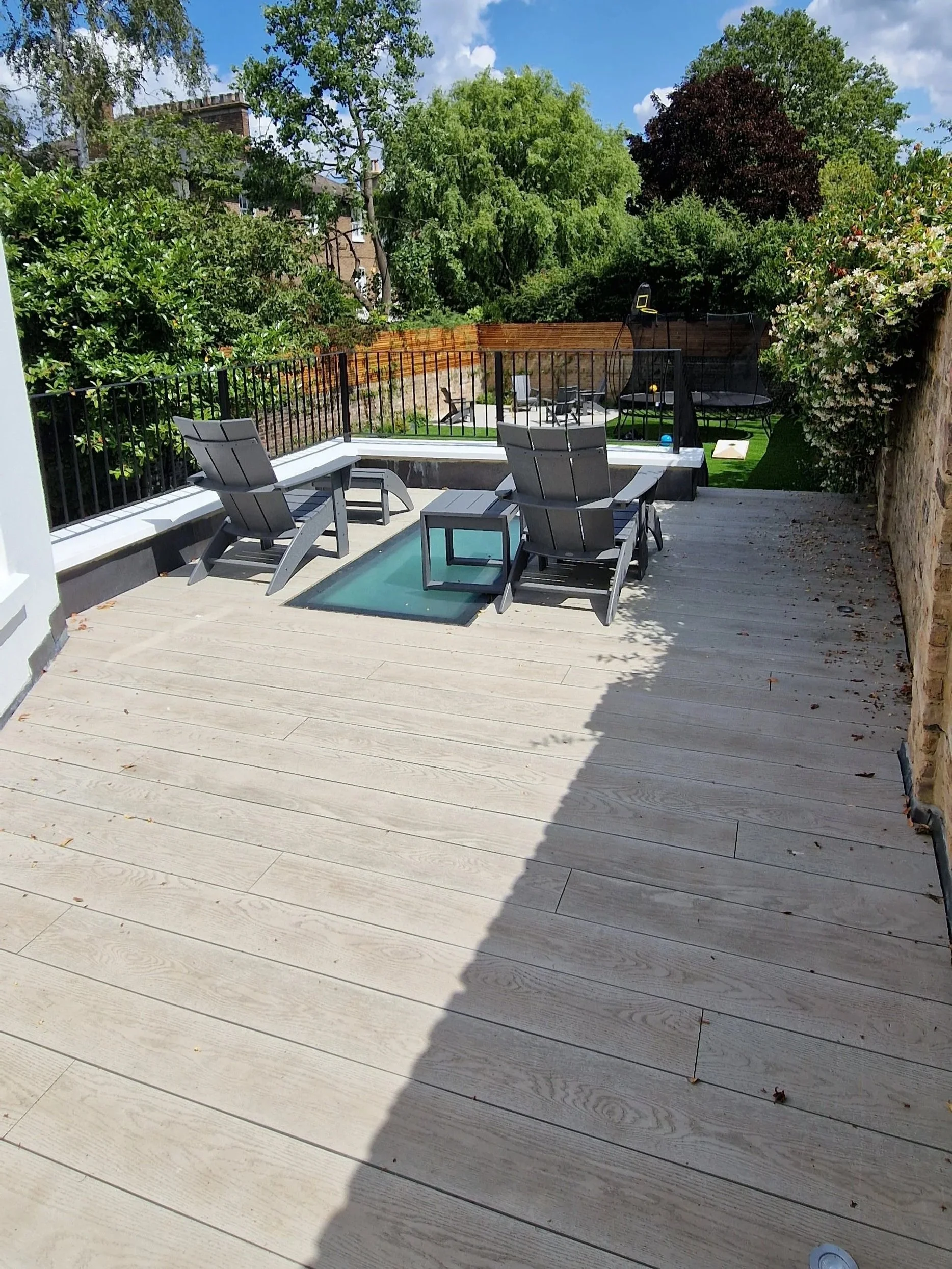 Millboard decking with ballustrades central london.jpg