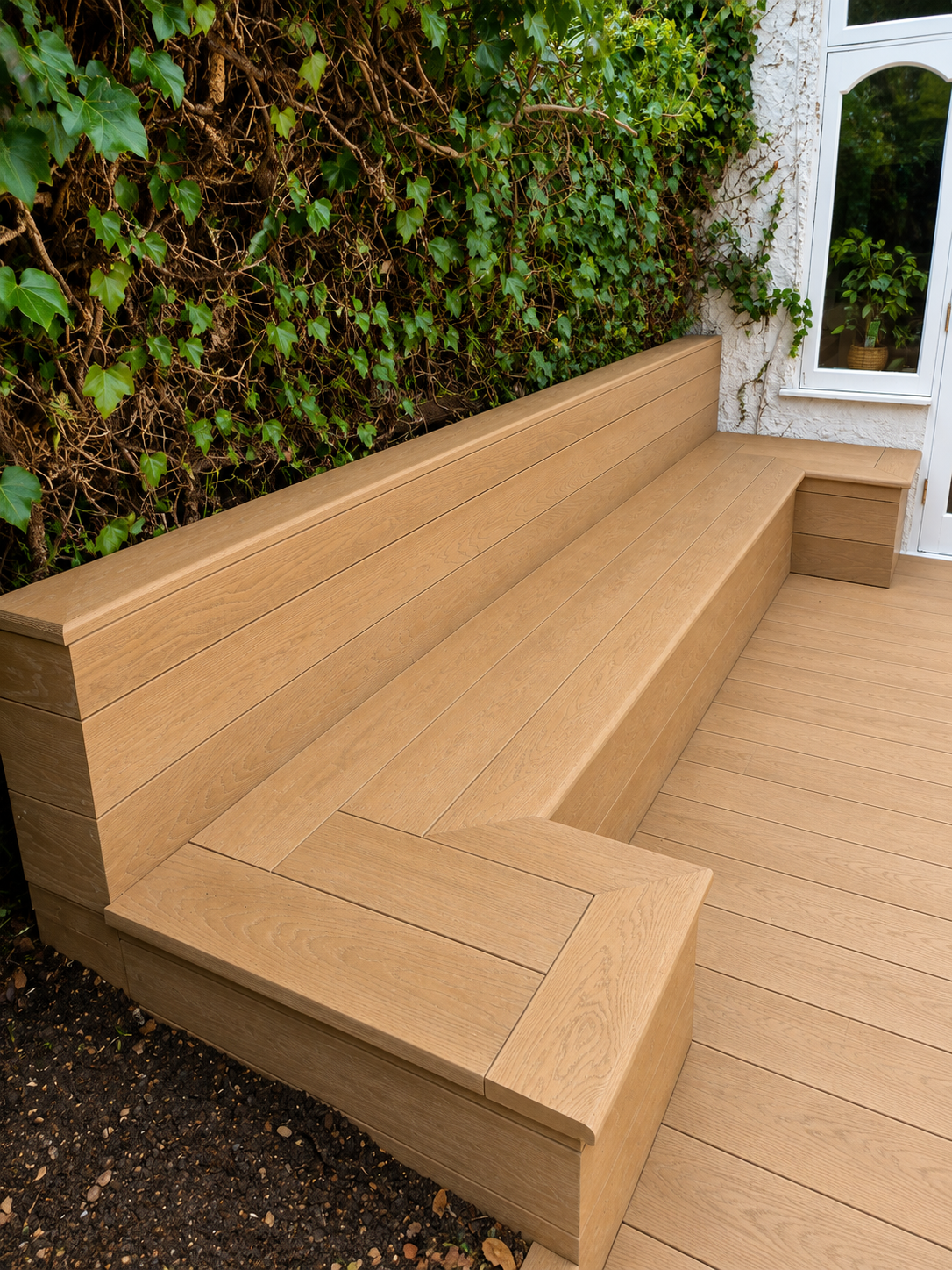 Decking with Bespoke Integrated Bench Seating – London (3).png
