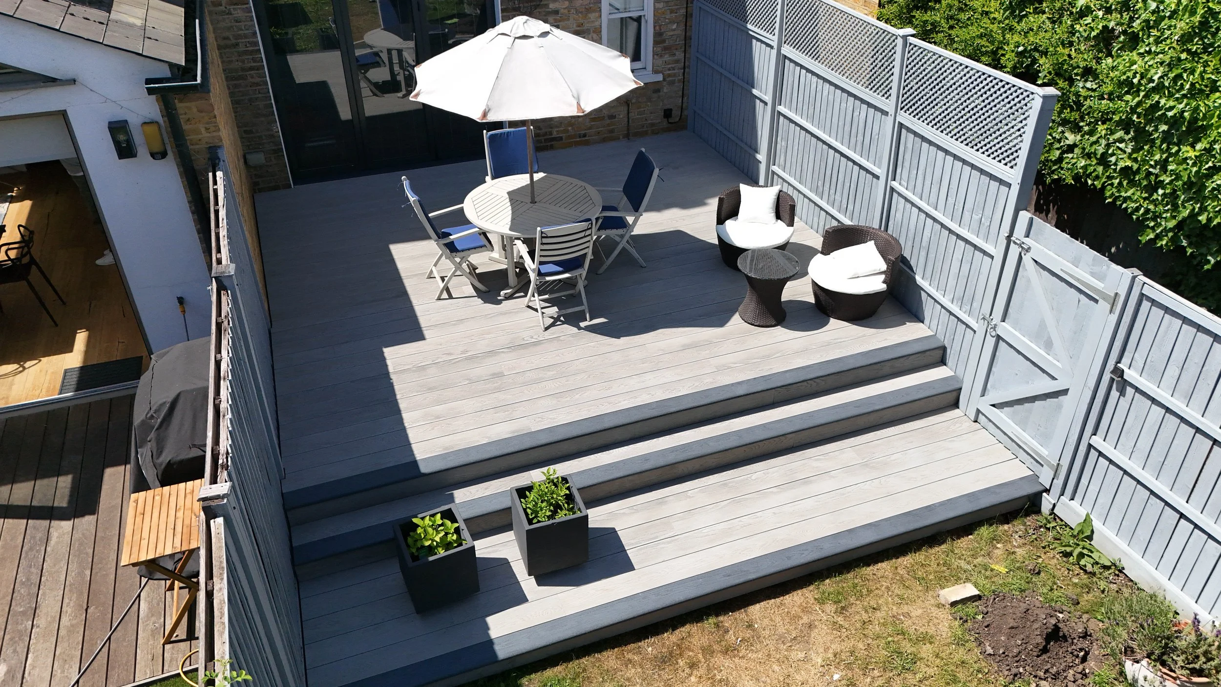 Luxury Smoked Oak & Brushed Basalt Millboard Decking Installation in London (13)-2.jpg