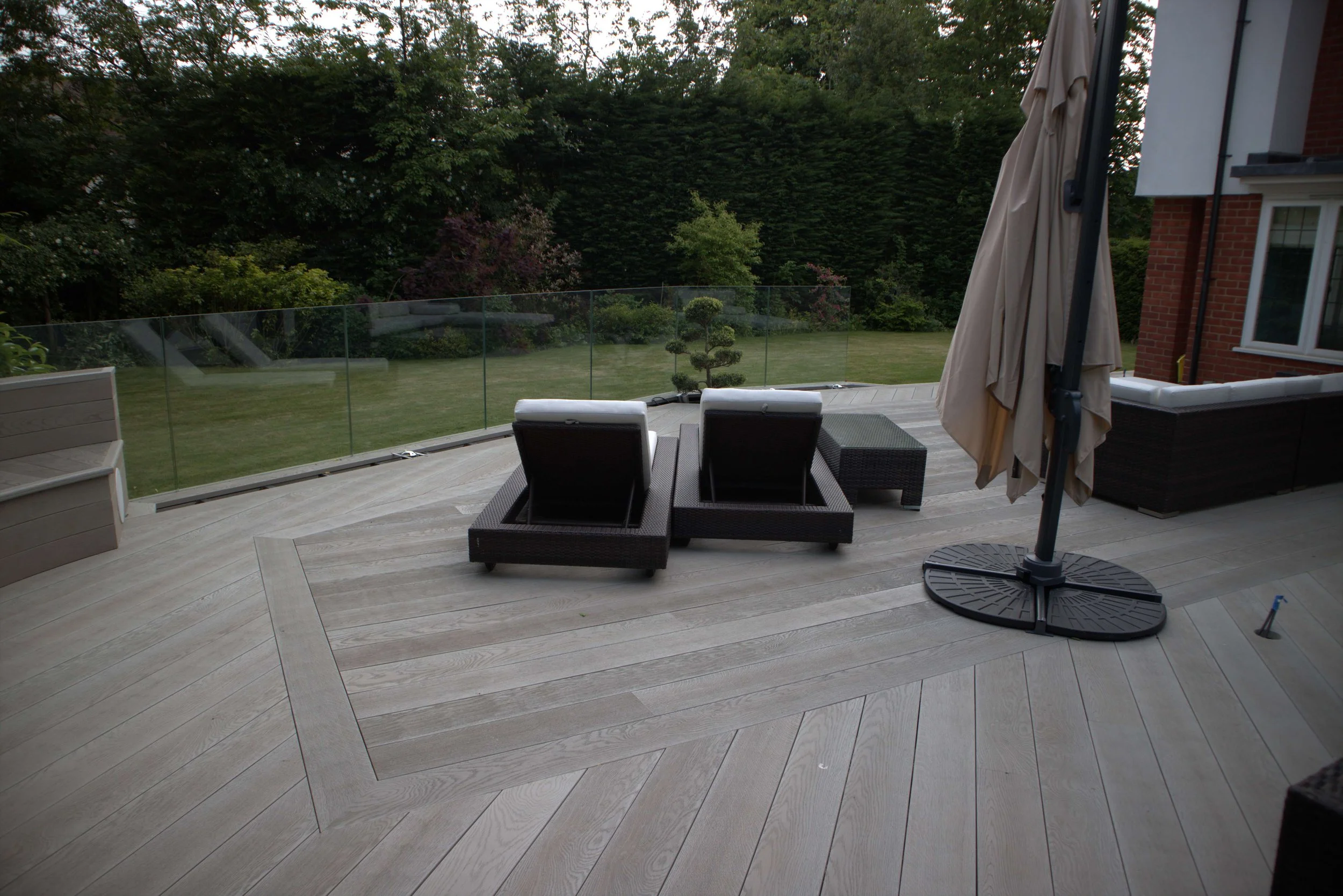 Raised Composite Decking Installation – Brentwood (64).jpg