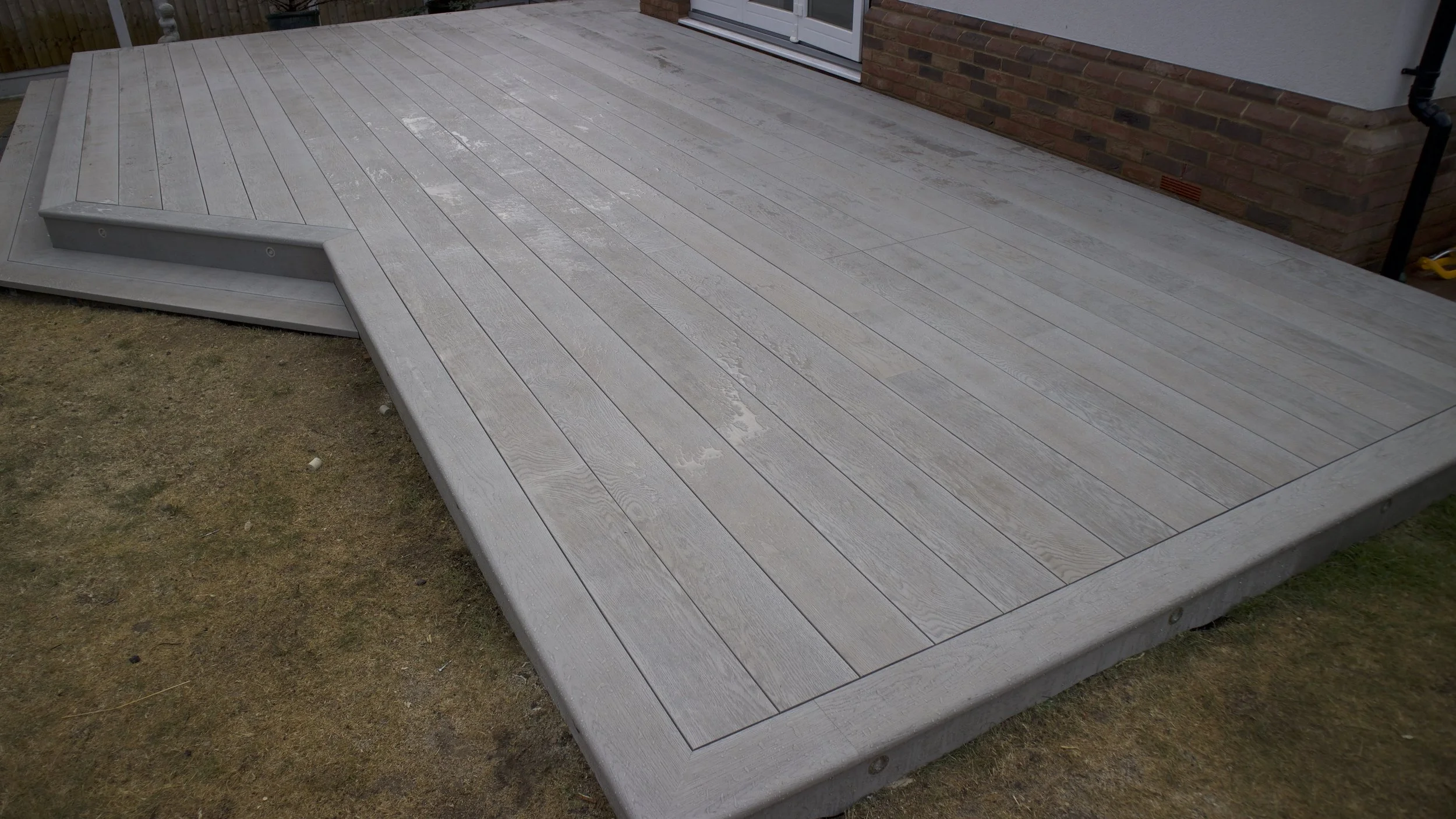 Luxury Raised Millboard Decking  – Witham (1).jpg