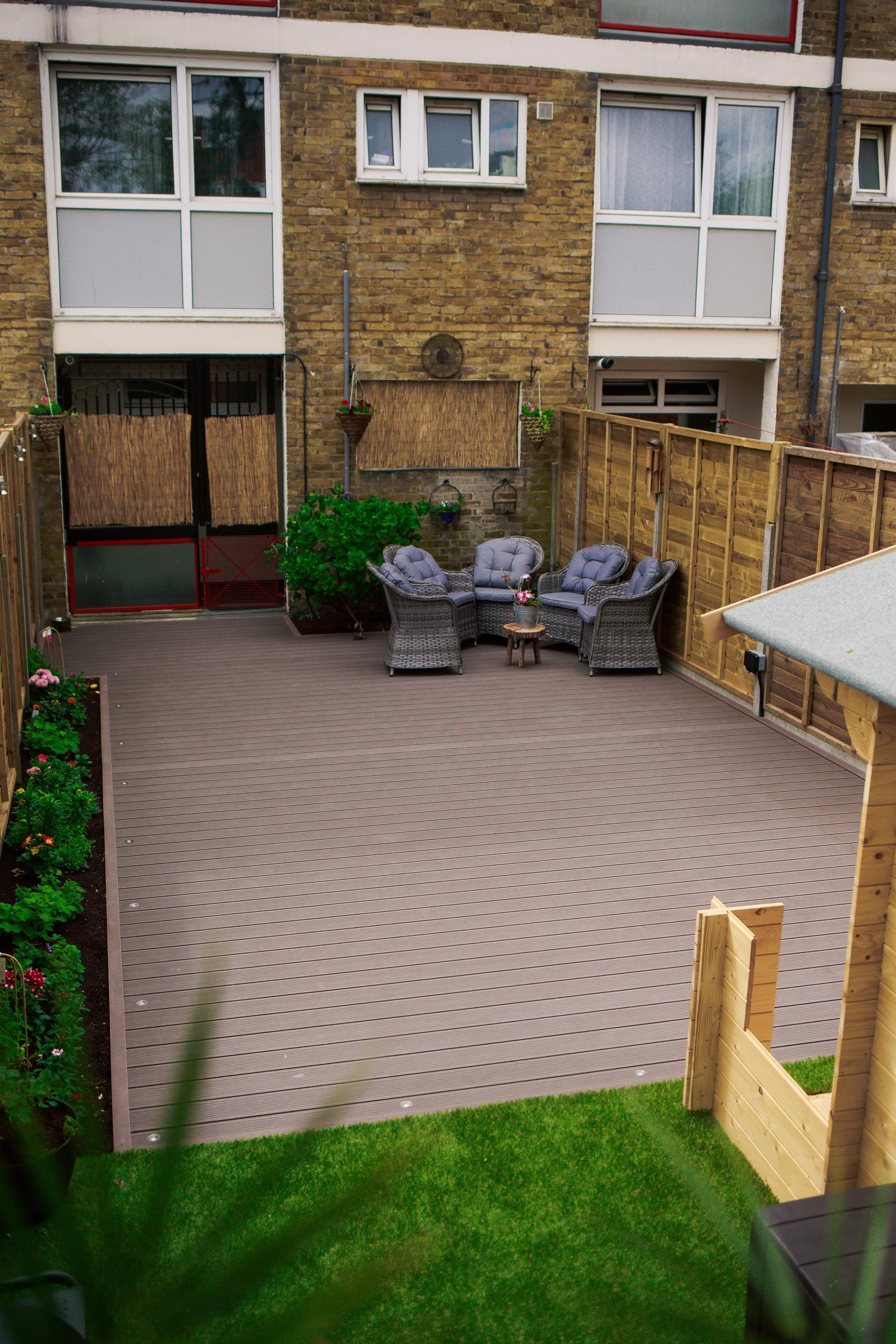 Composite Decking in London.jpg