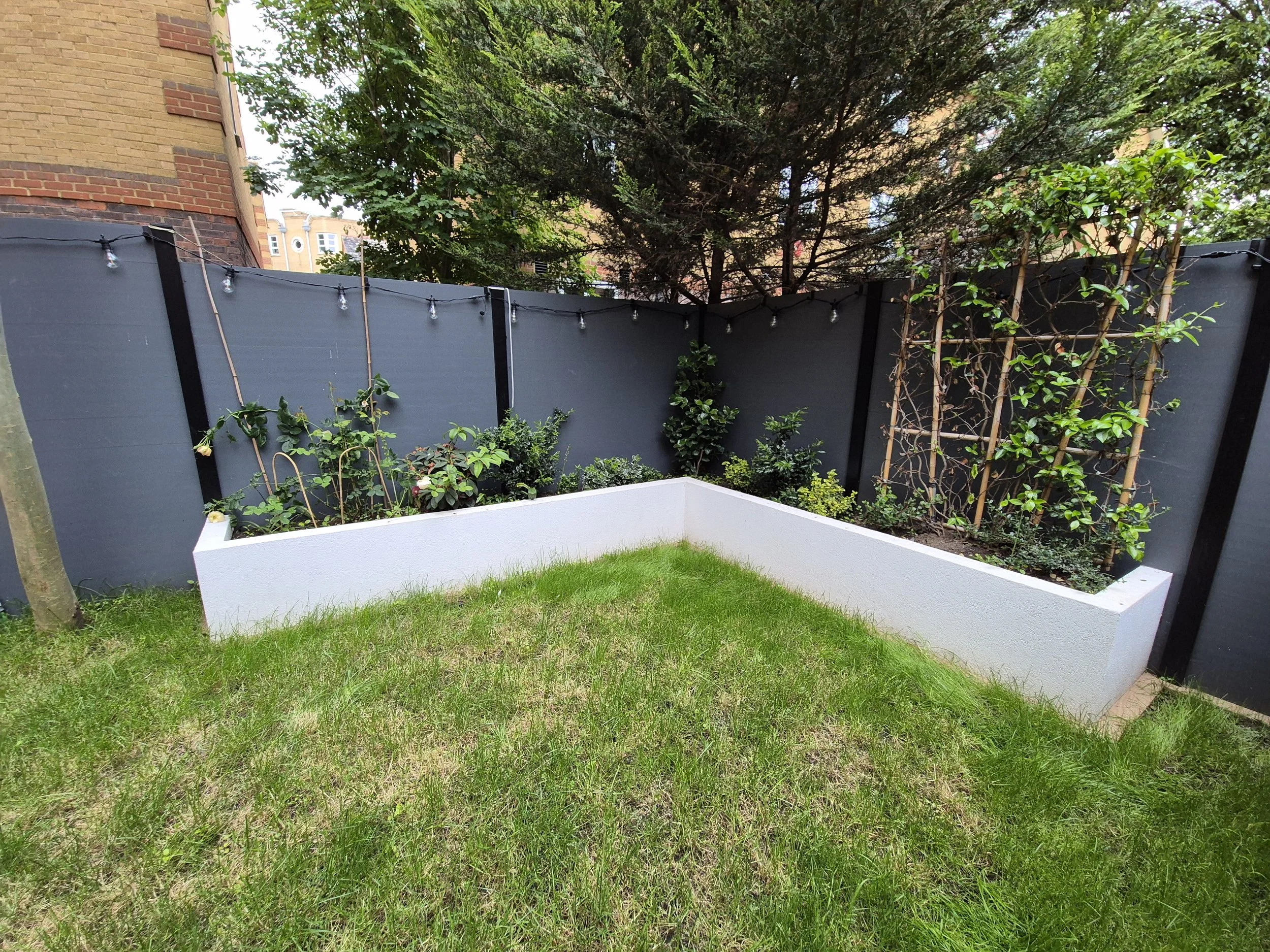 Anti-slip Millboard decking terrace London - low maintenance.jpg