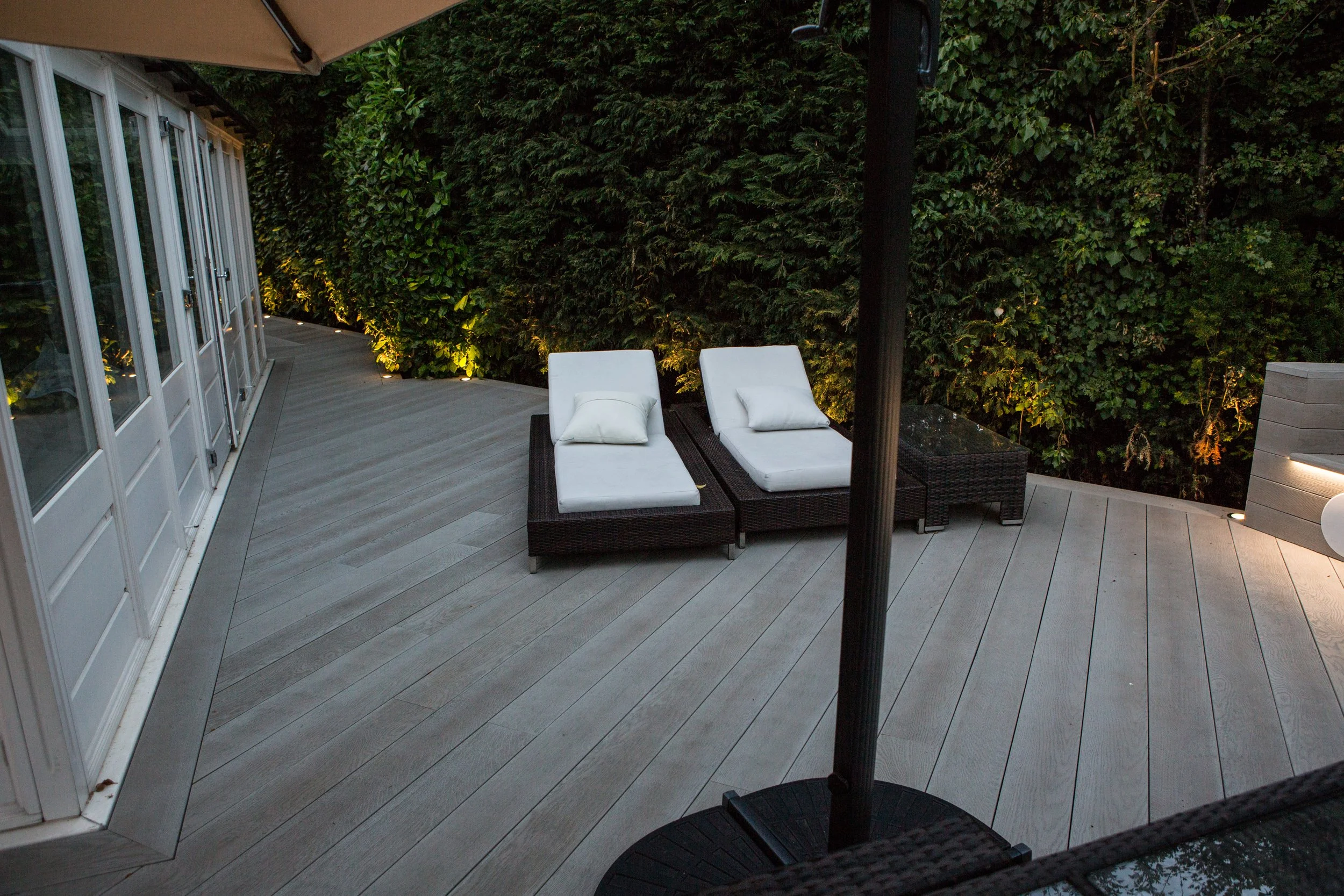 Raised Composite Decking Installation – Brentwood (35).jpg