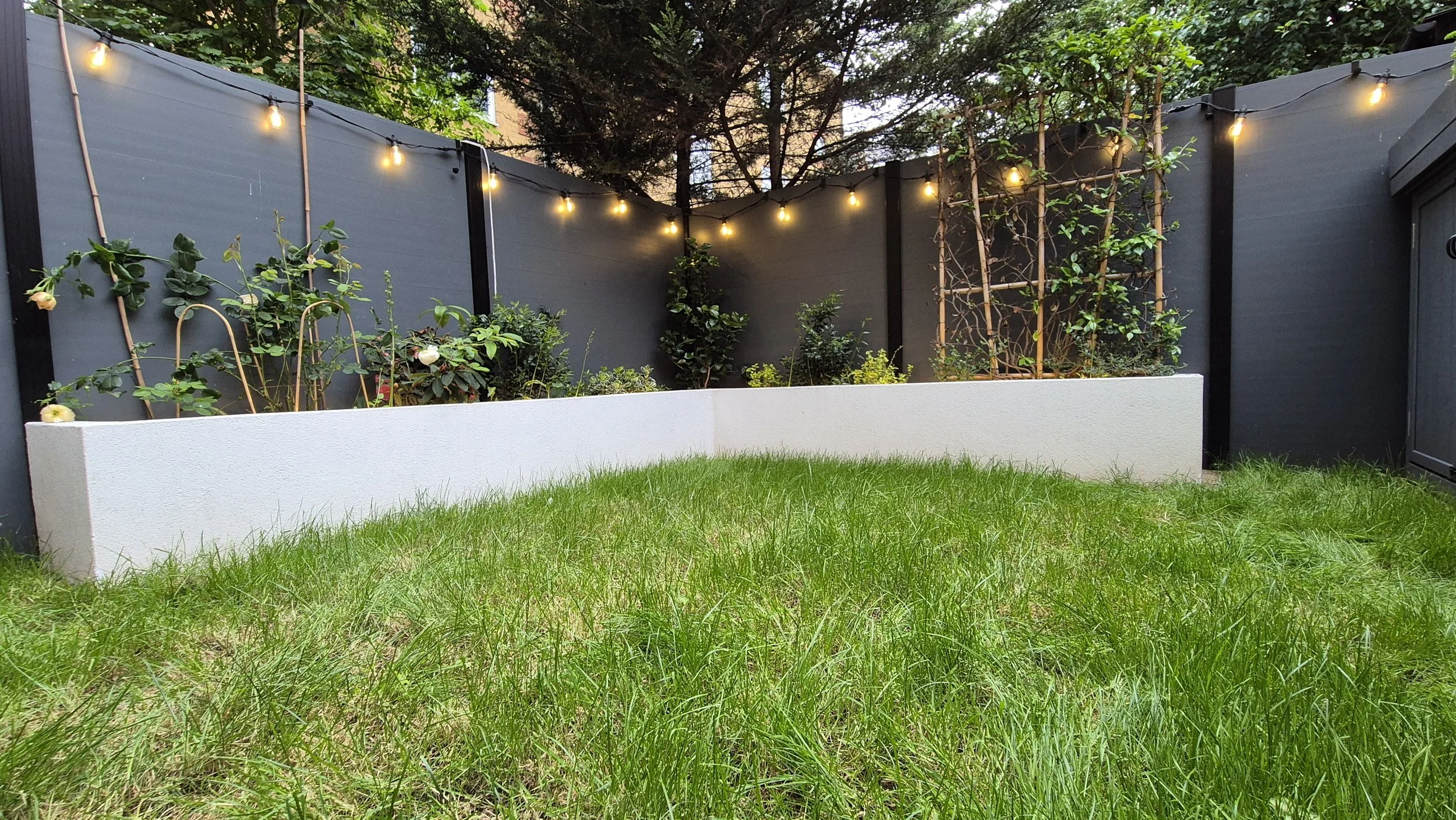 Anti-slip Millboard decking terrace London - low maintenance.jpg