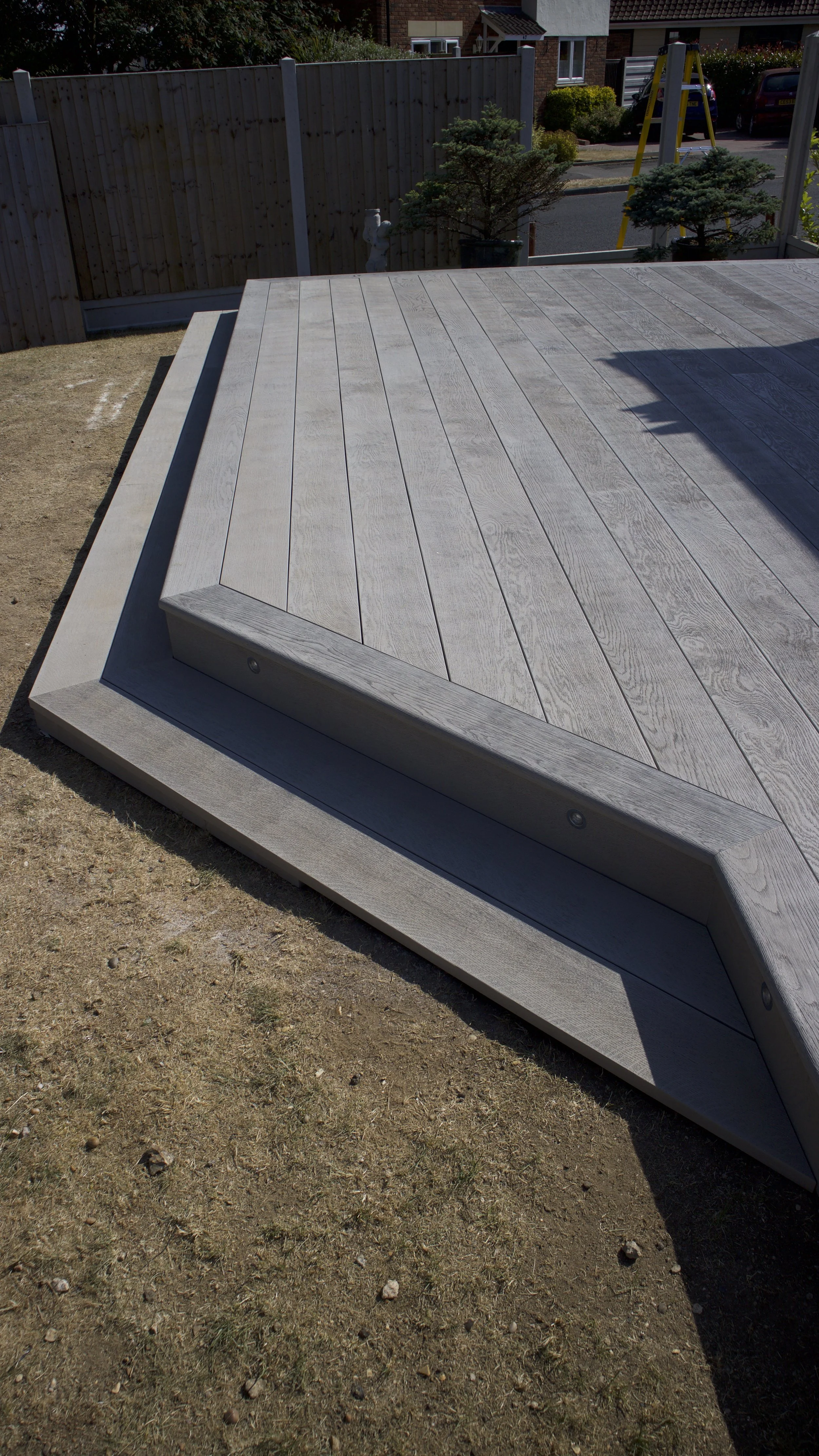 Luxury Raised Millboard Decking  – Witham (7).jpg
