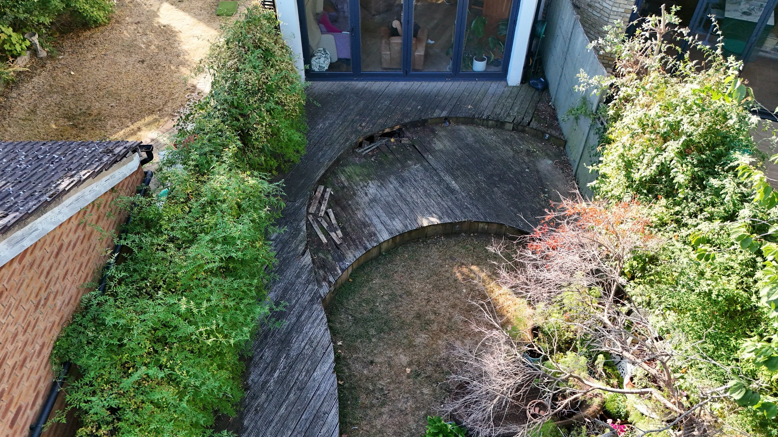 Millboard Golden Oak Decking Installation Wanstead London E11.jpg