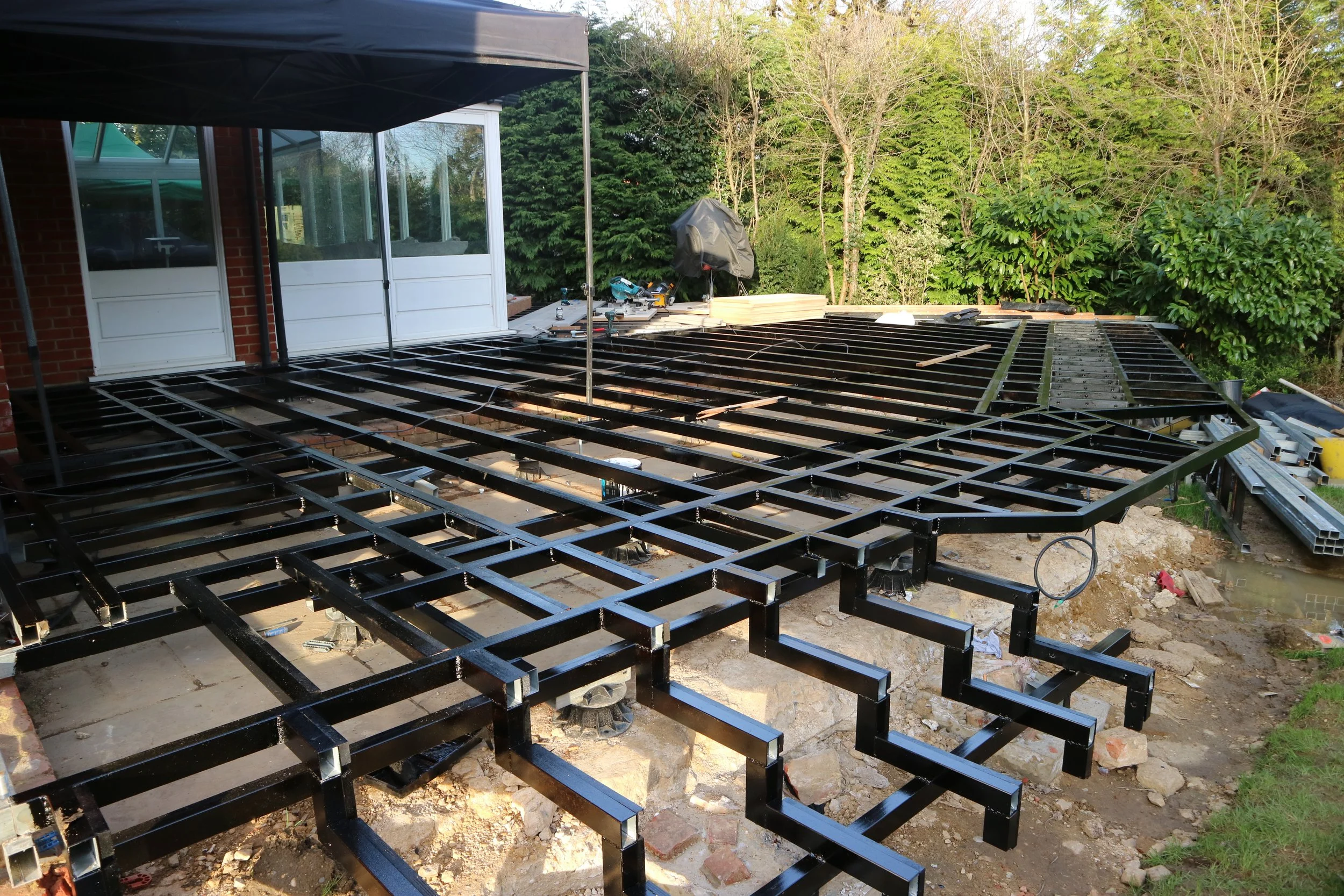 metal frame decking