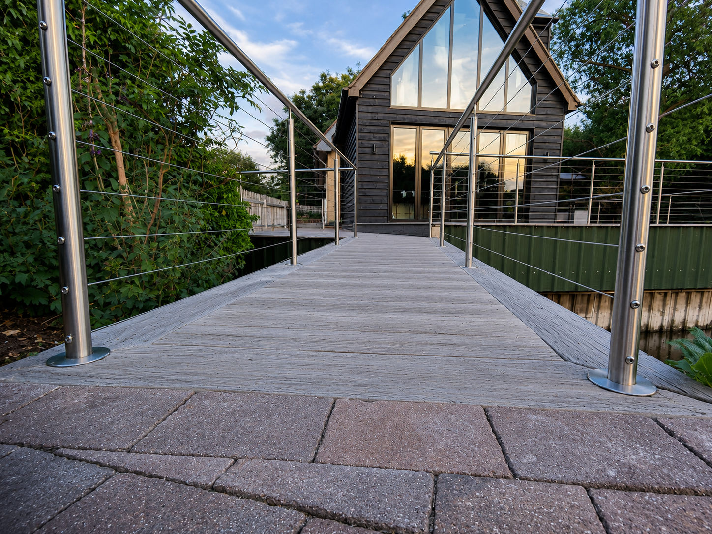 Millboard Bridge & Raised Terrace – Sawbridgeworth (16).png