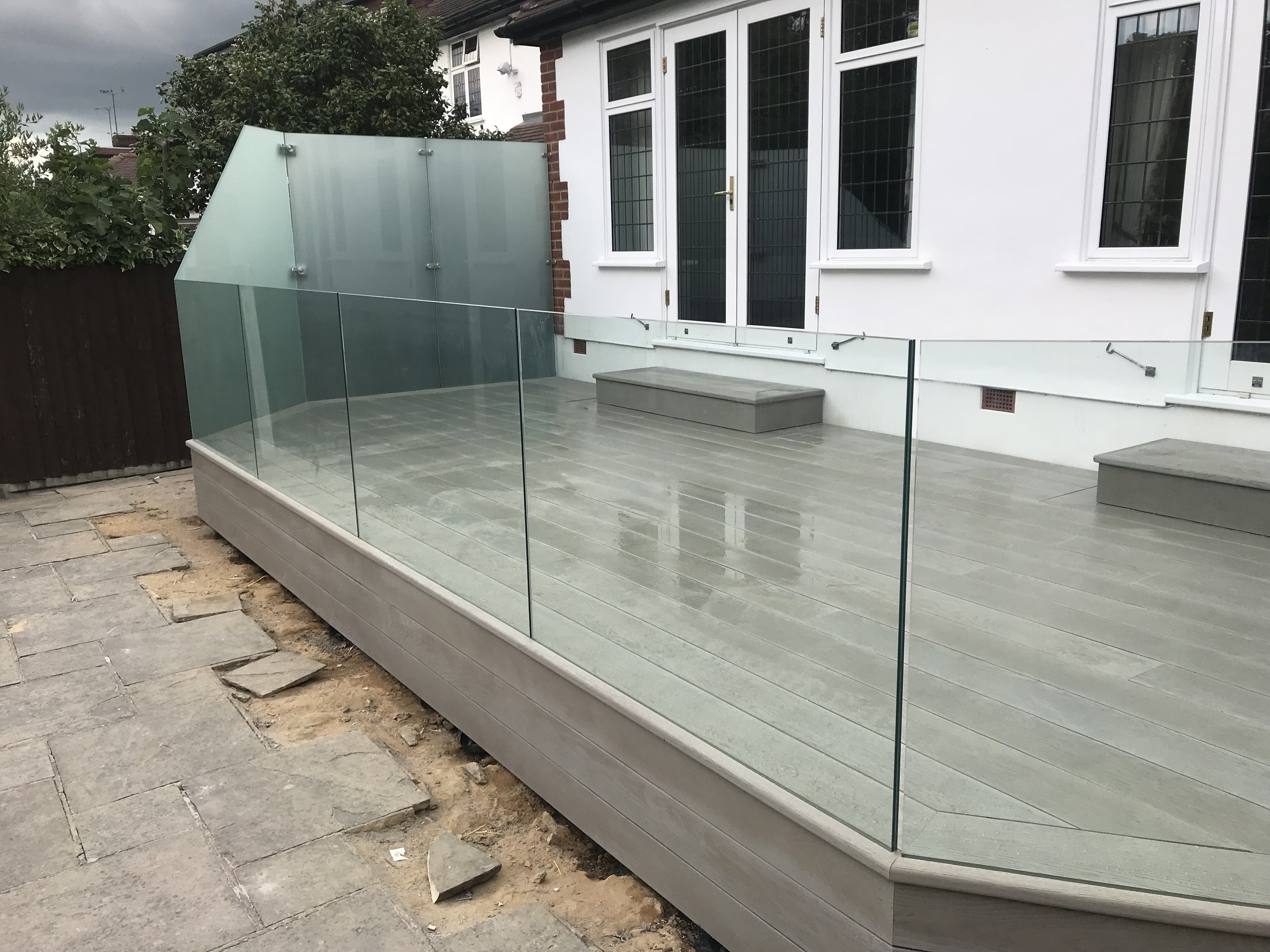 Raised Millboard Decking with Frameless Glass Balustrades – Wanstead, London (14).jpg