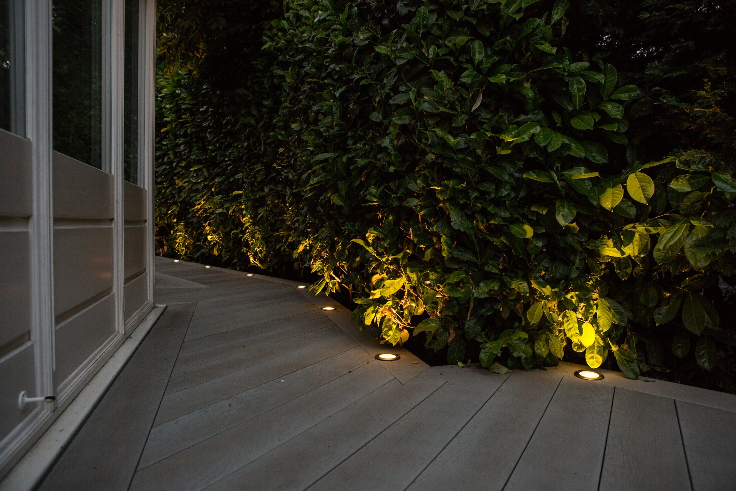 Raised Composite Decking Installation – Brentwood (38).jpg