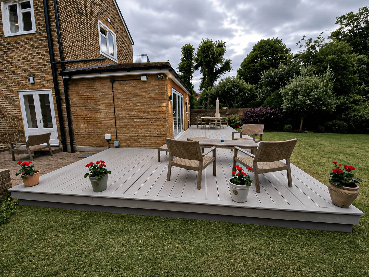 Millboard Decking Replacement in Ealing, London (6).jpg