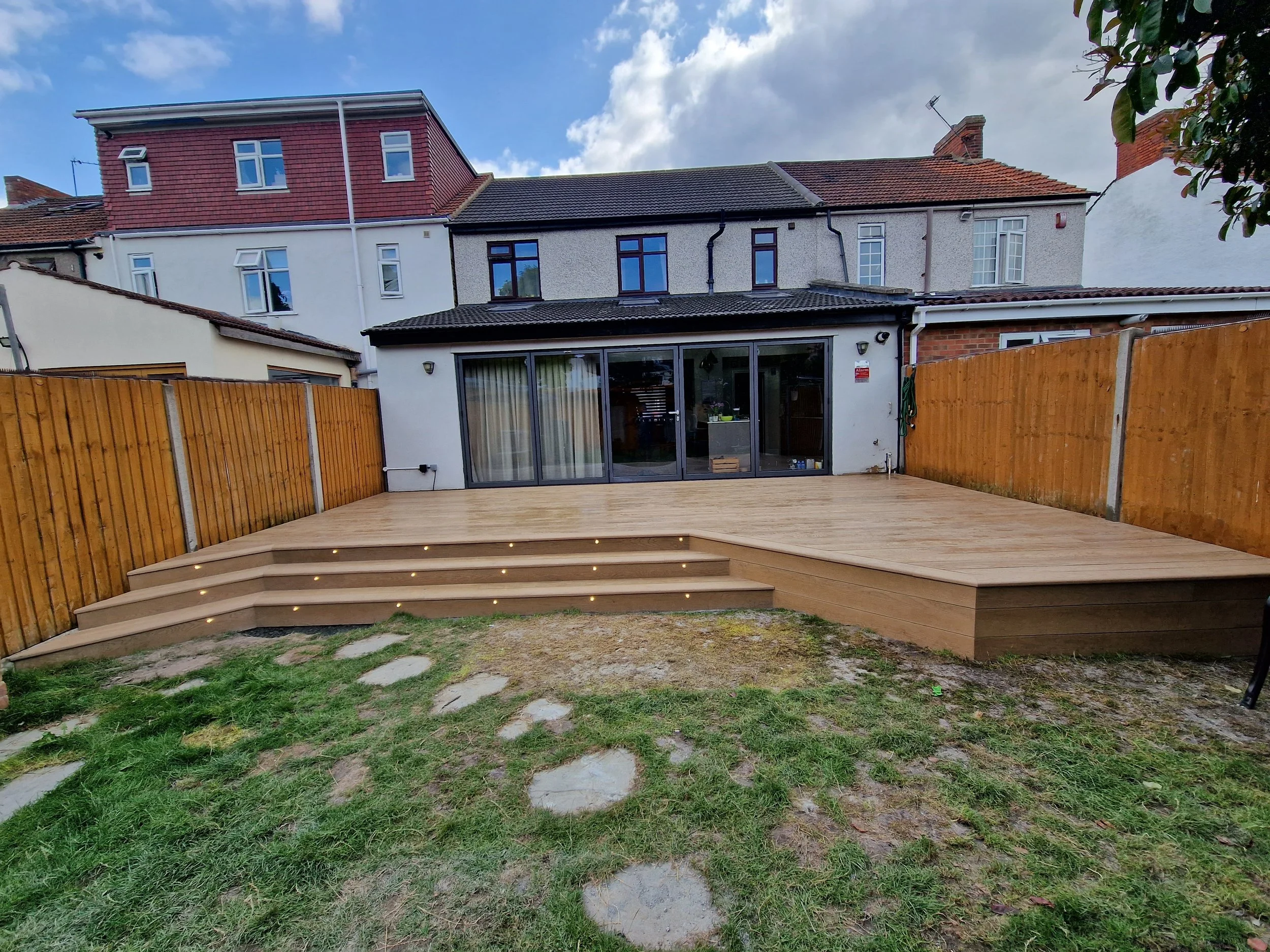 Millboard Composite Decking Golden Oak – Bexleyheath, Kent (5).jpg