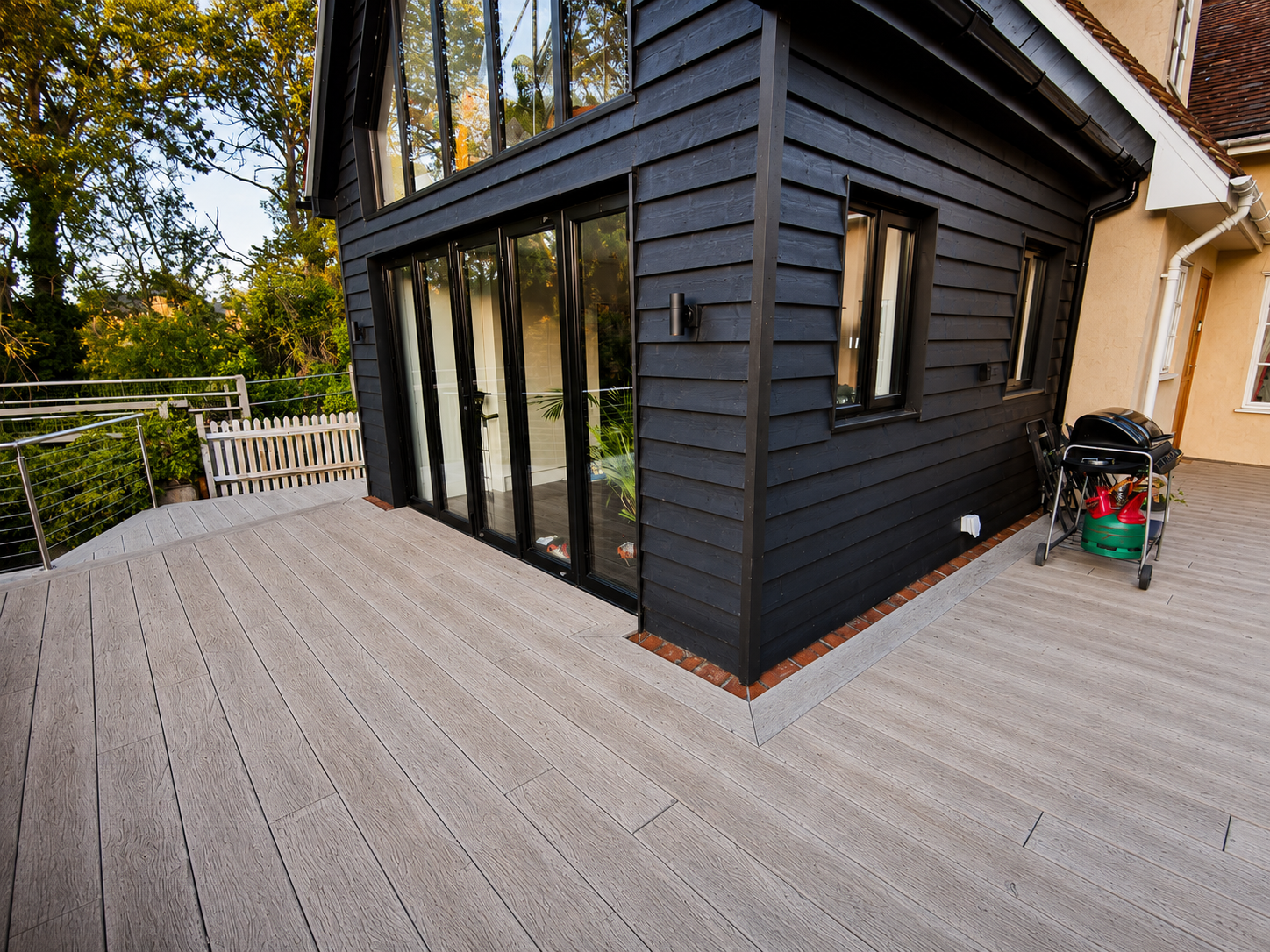 Millboard Bridge & Raised Terrace – Sawbridgeworth (15).png