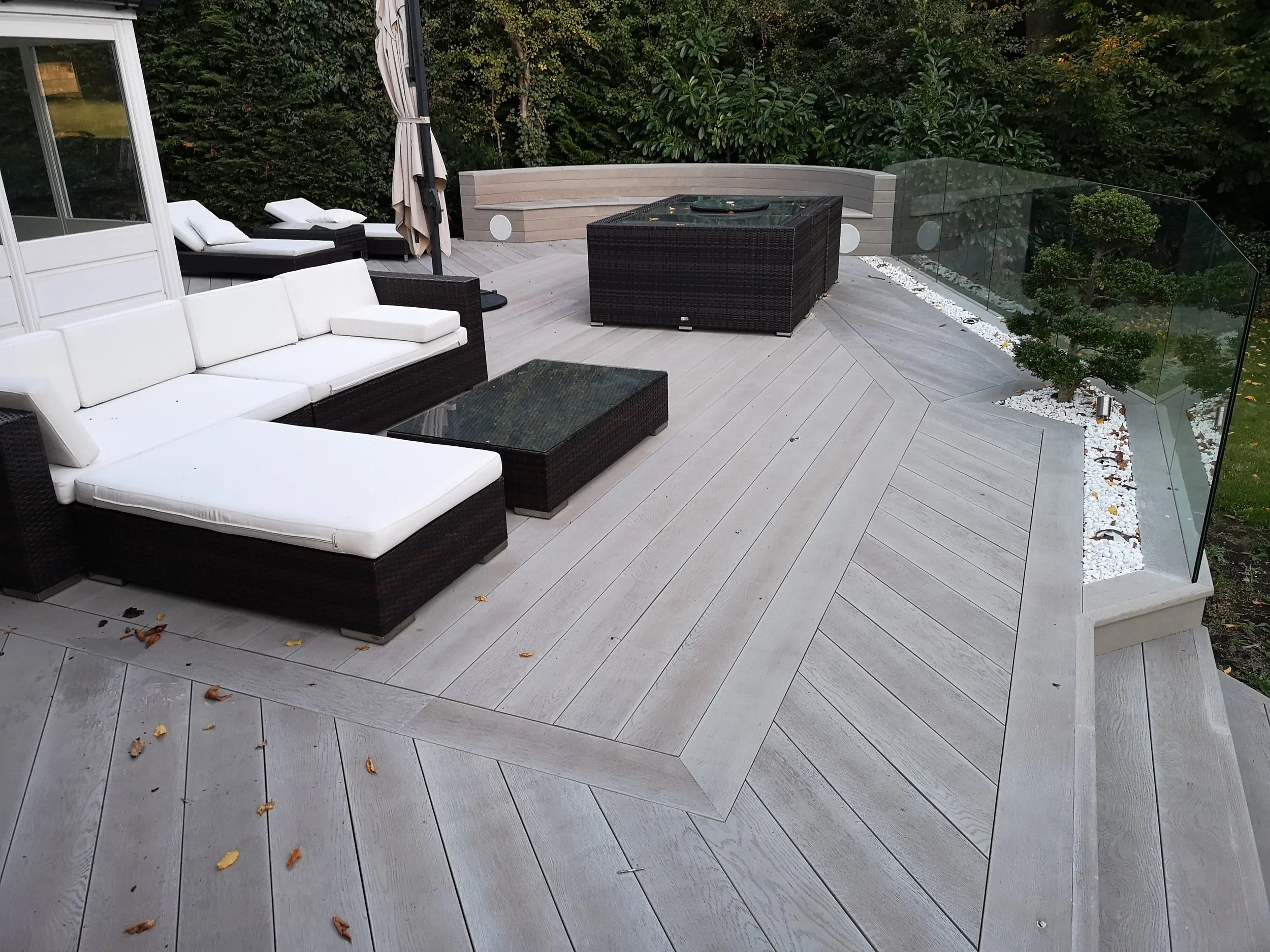 Raised Composite Decking Installation – Brentwood (75).jpg