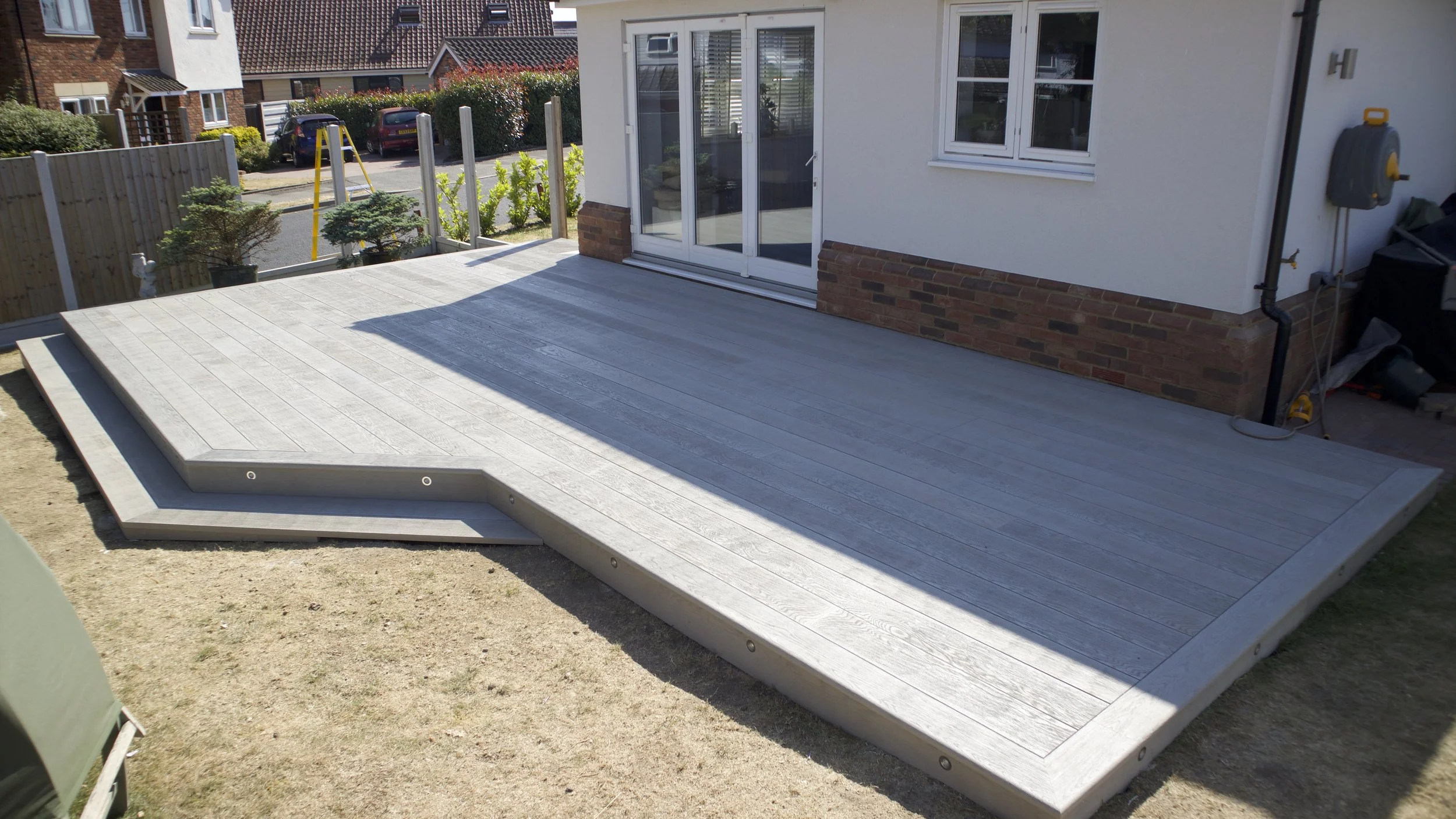 Luxury Raised Millboard Decking  – Witham (10).jpg