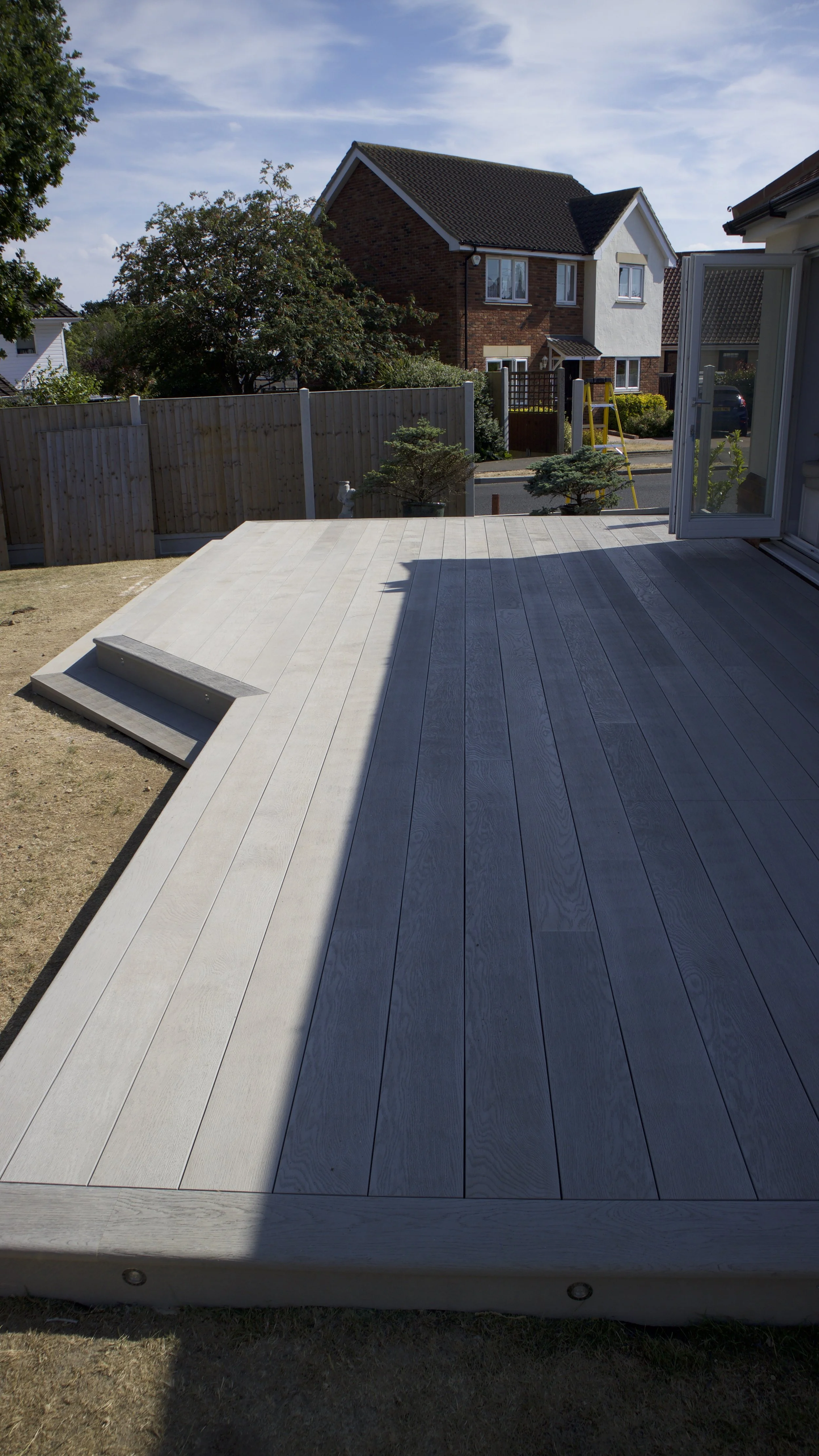 Luxury Raised Millboard Decking  – Witham (4).jpg
