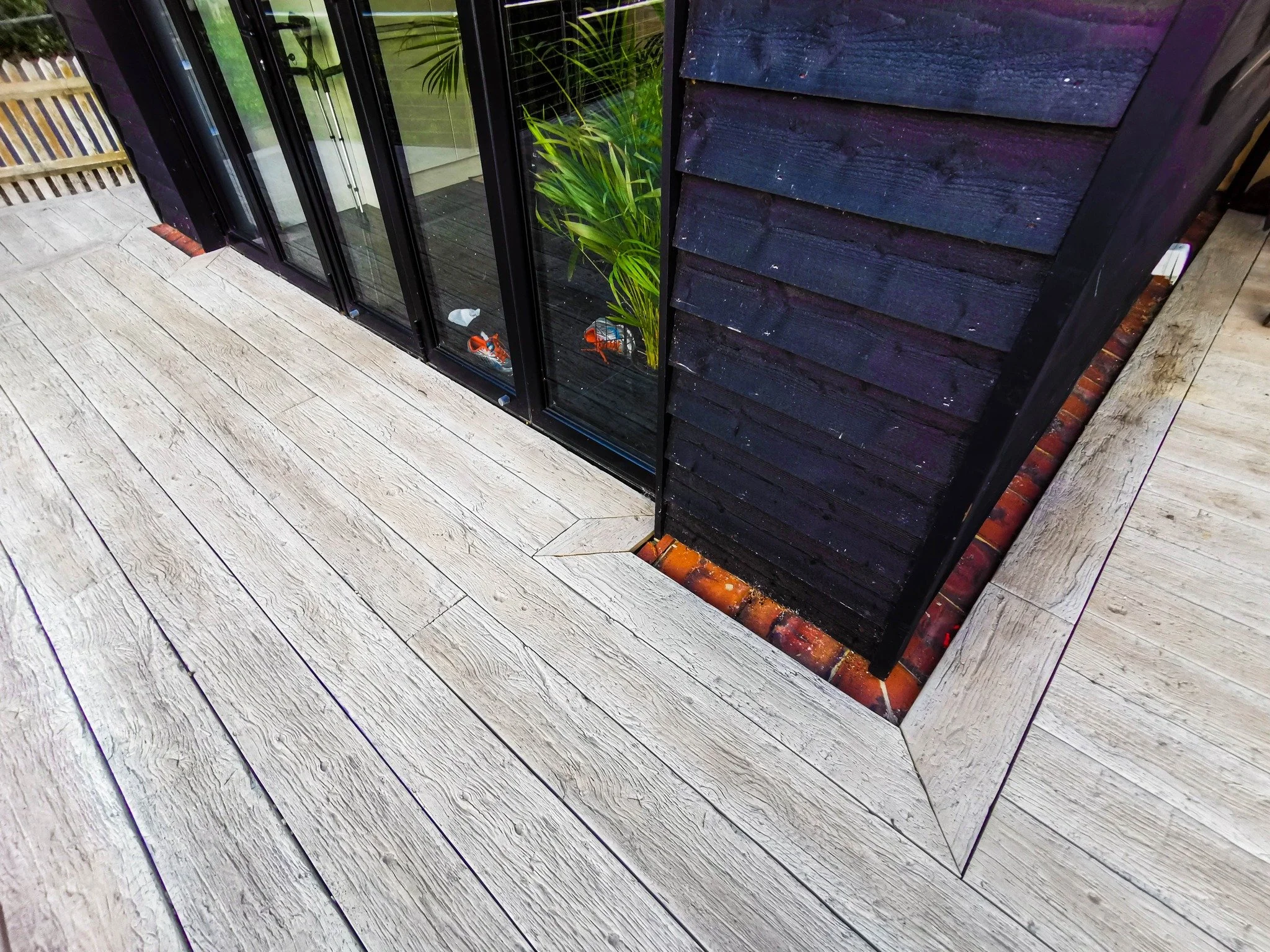 Millboard Bridge & Raised Terrace – Sawbridgeworth (7).jpg