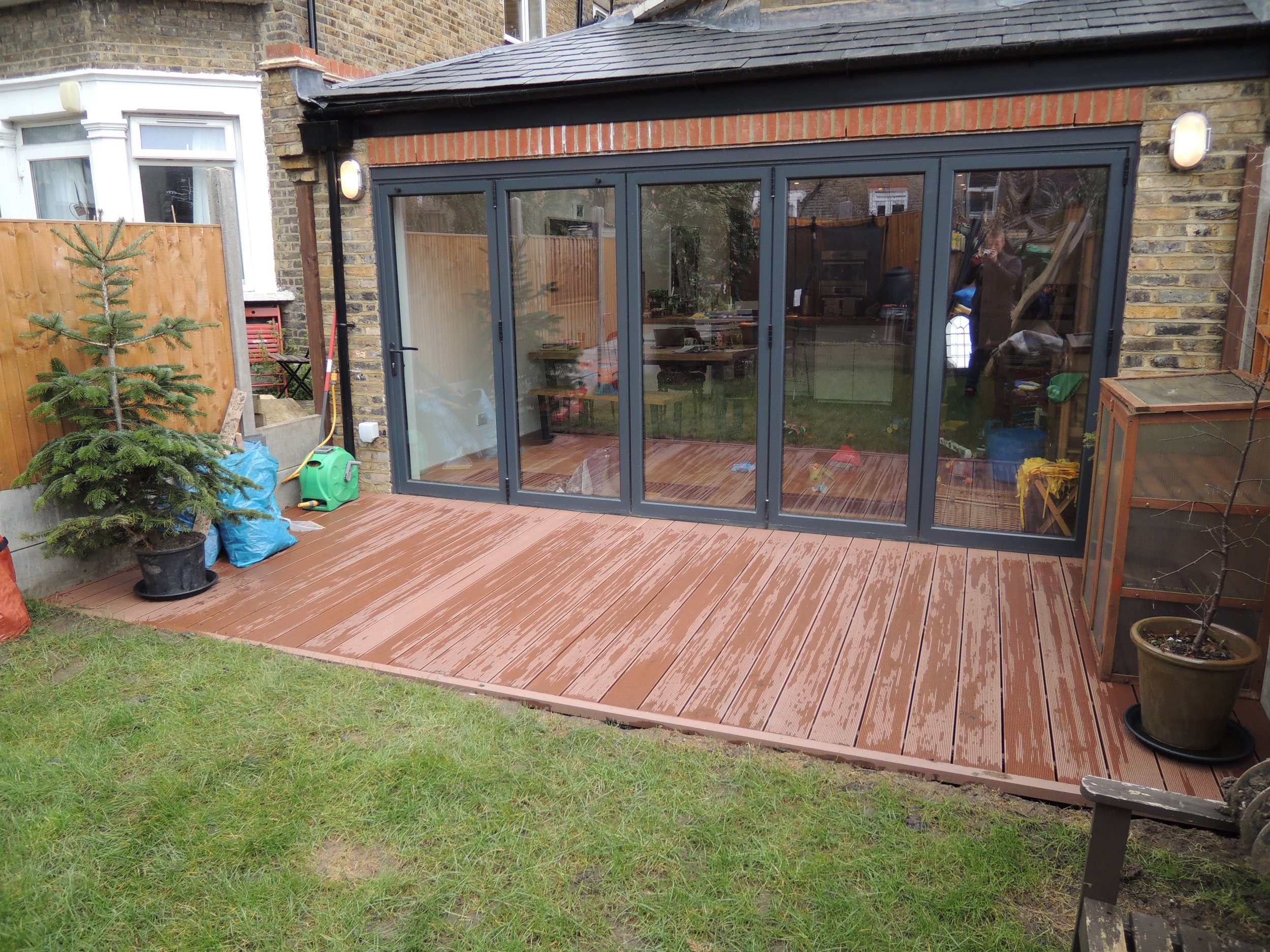 Decking in Finsbury Park