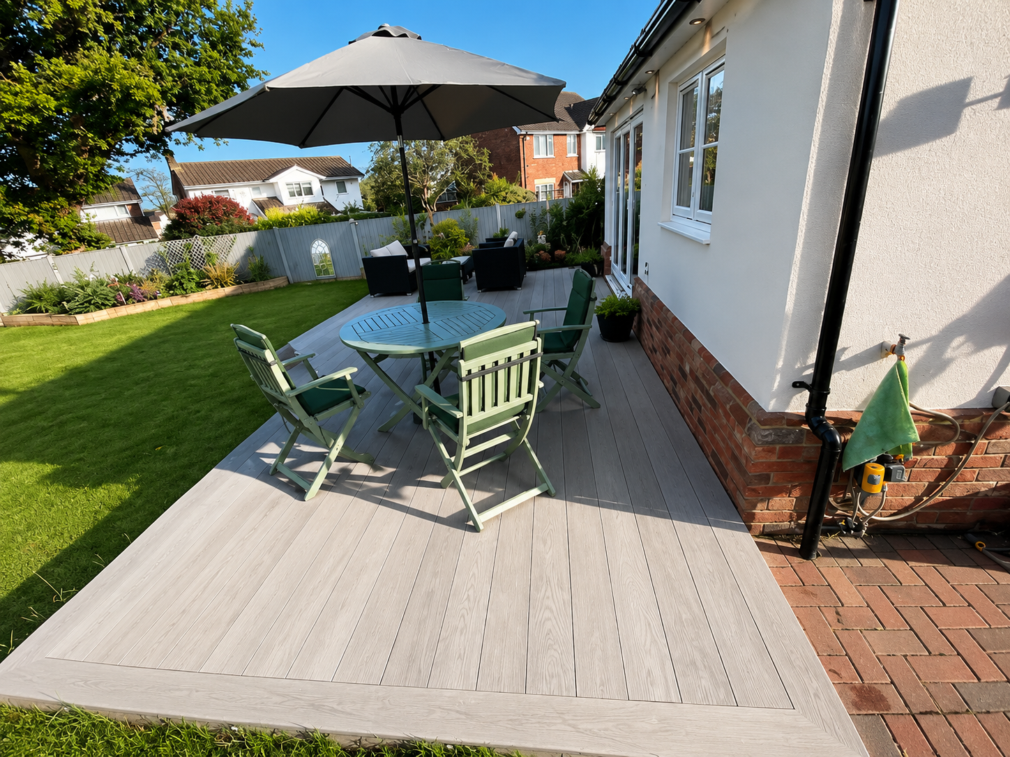 Luxury Raised Millboard Decking  – Witham (4).png