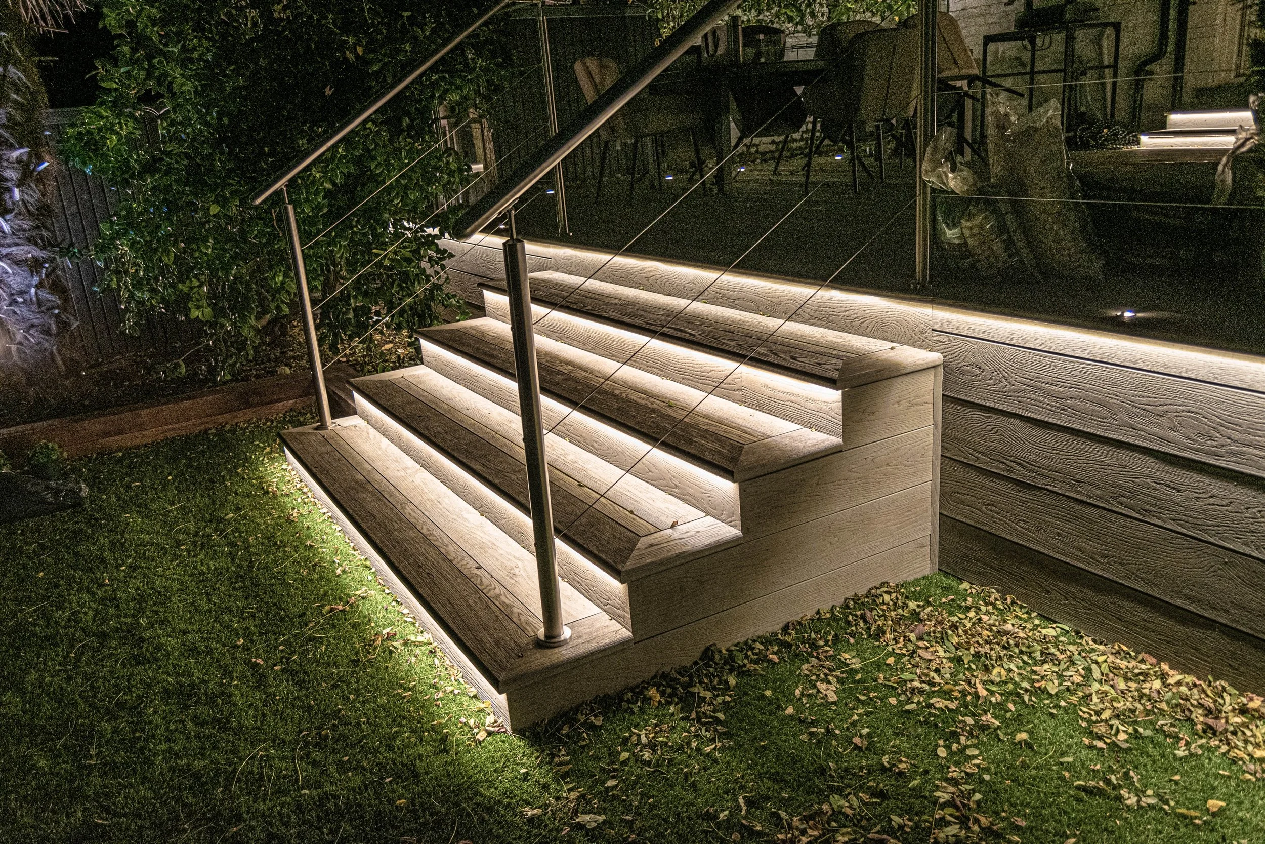 Raised Millboard Decking – Richmond, London (4).jpg