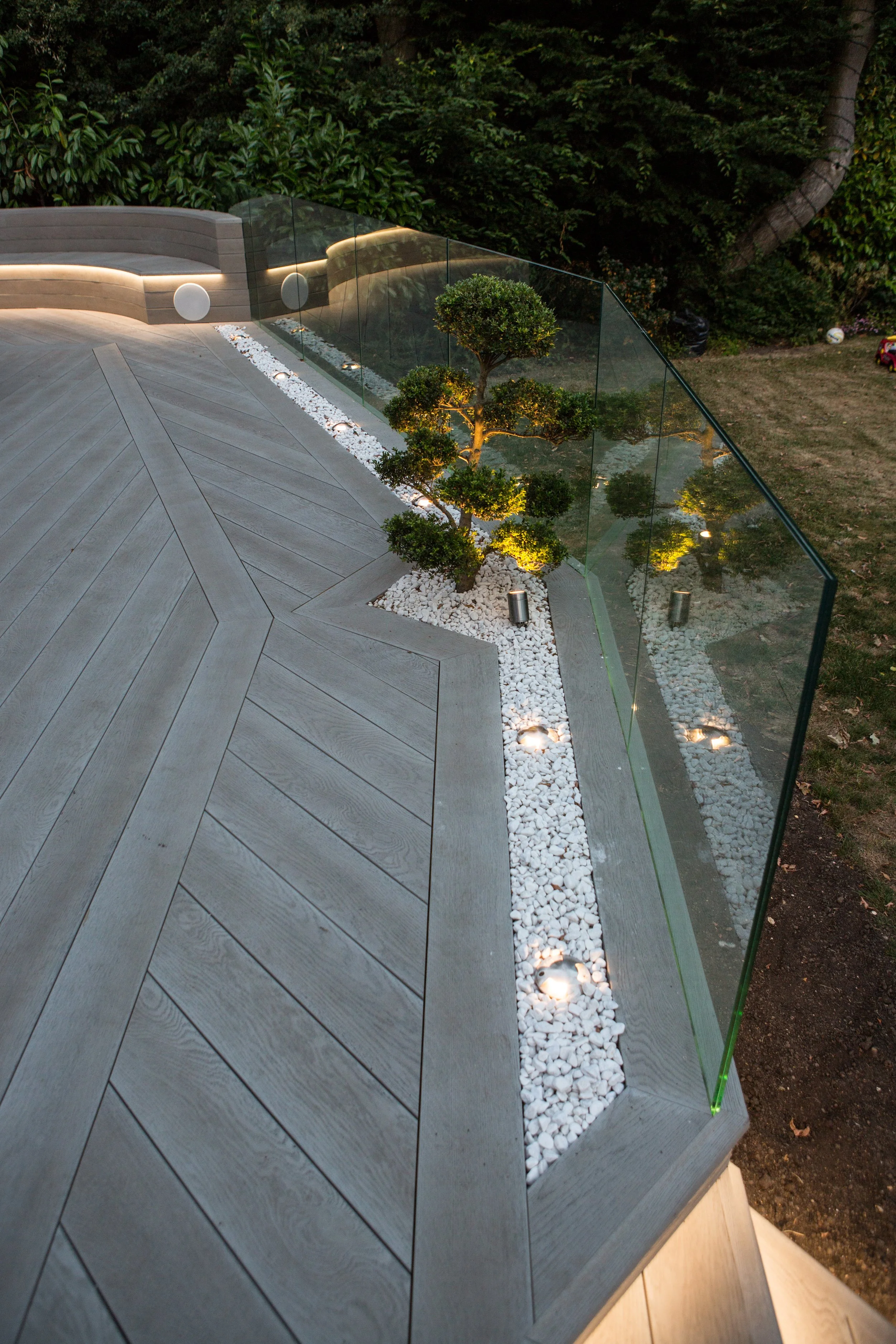 Raised Composite Decking Installation – Brentwood (32).jpg